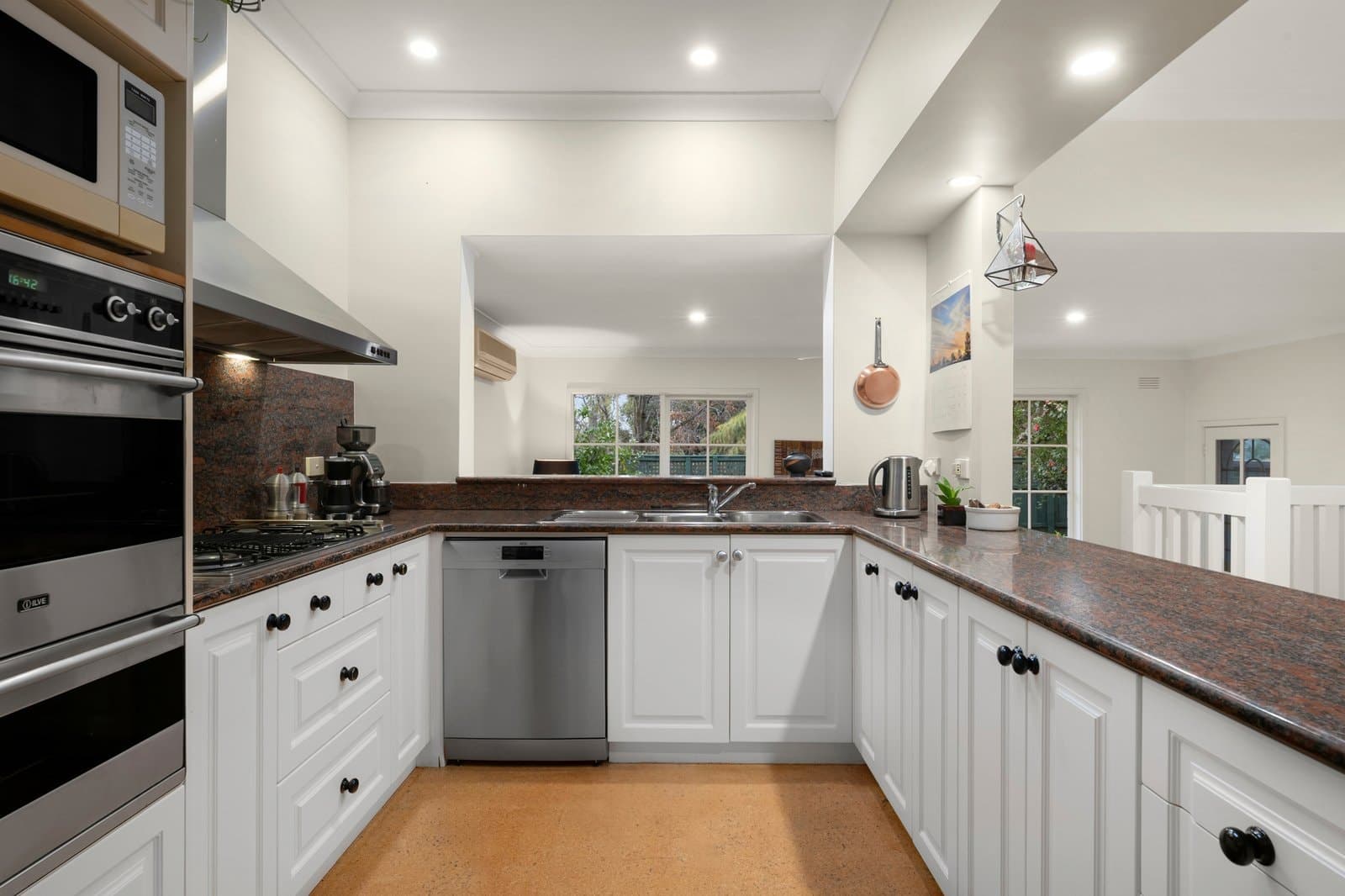 23 Findon Crescent, Kew - Thumbnail 5