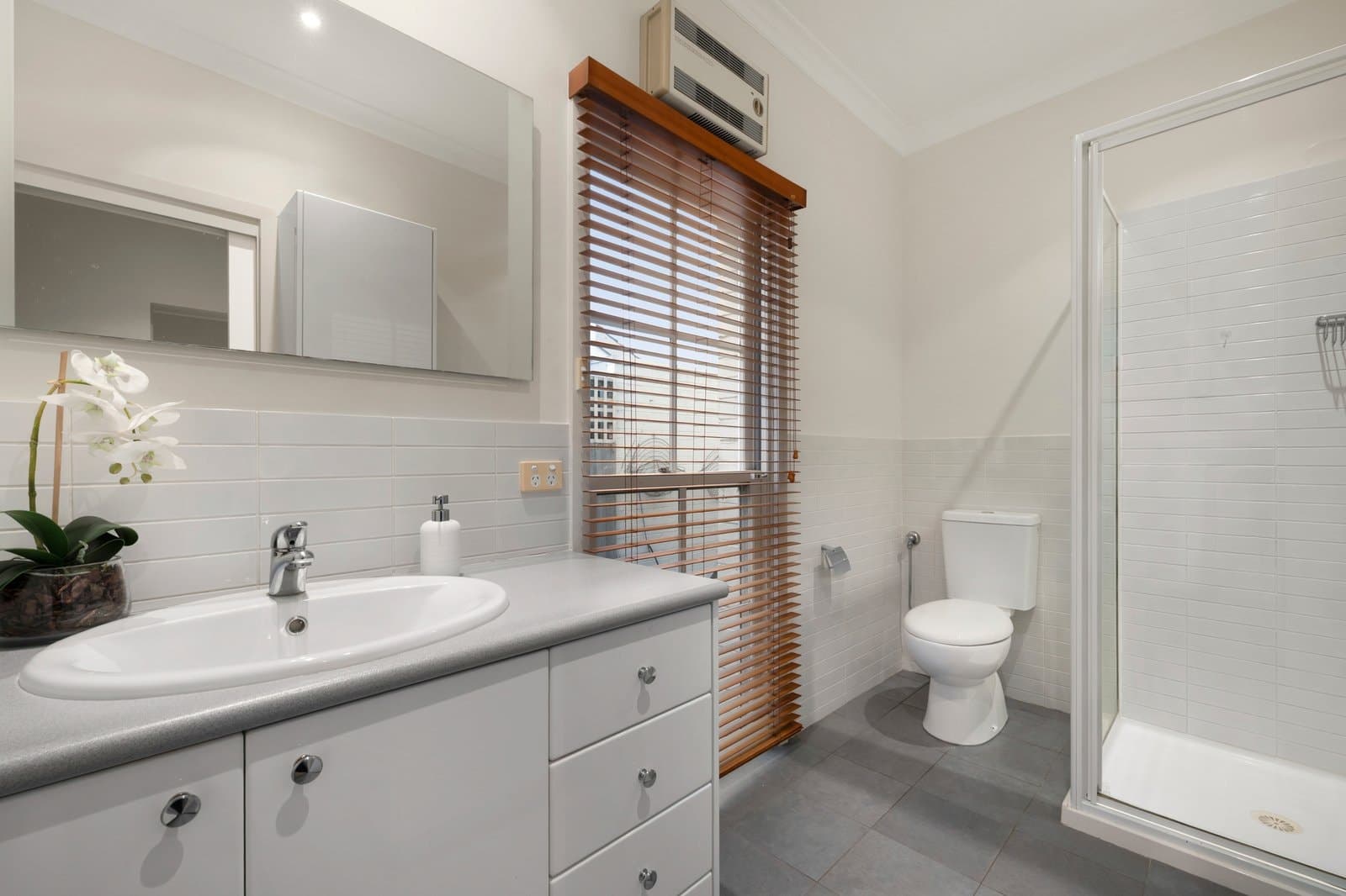 23 Findon Crescent, Kew - Thumbnail 8