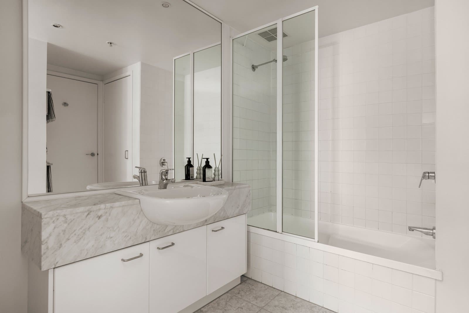 121/102 Camberwell Road, Hawthorn East - Thumbnail 5