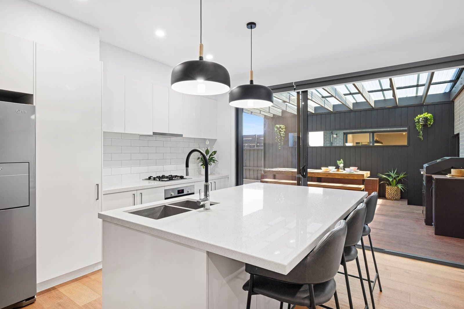 1/18 Van Ness Avenue, Mornington - Thumbnail 4