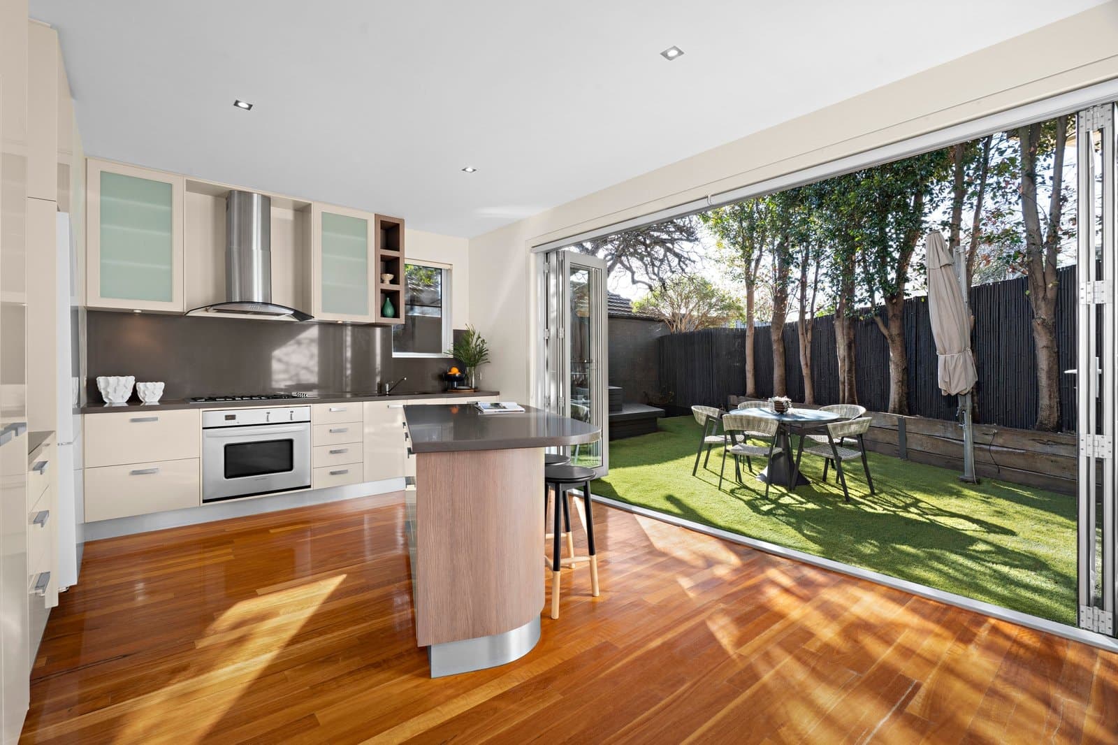 1A Perry Court, Brighton East - Thumbnail 3