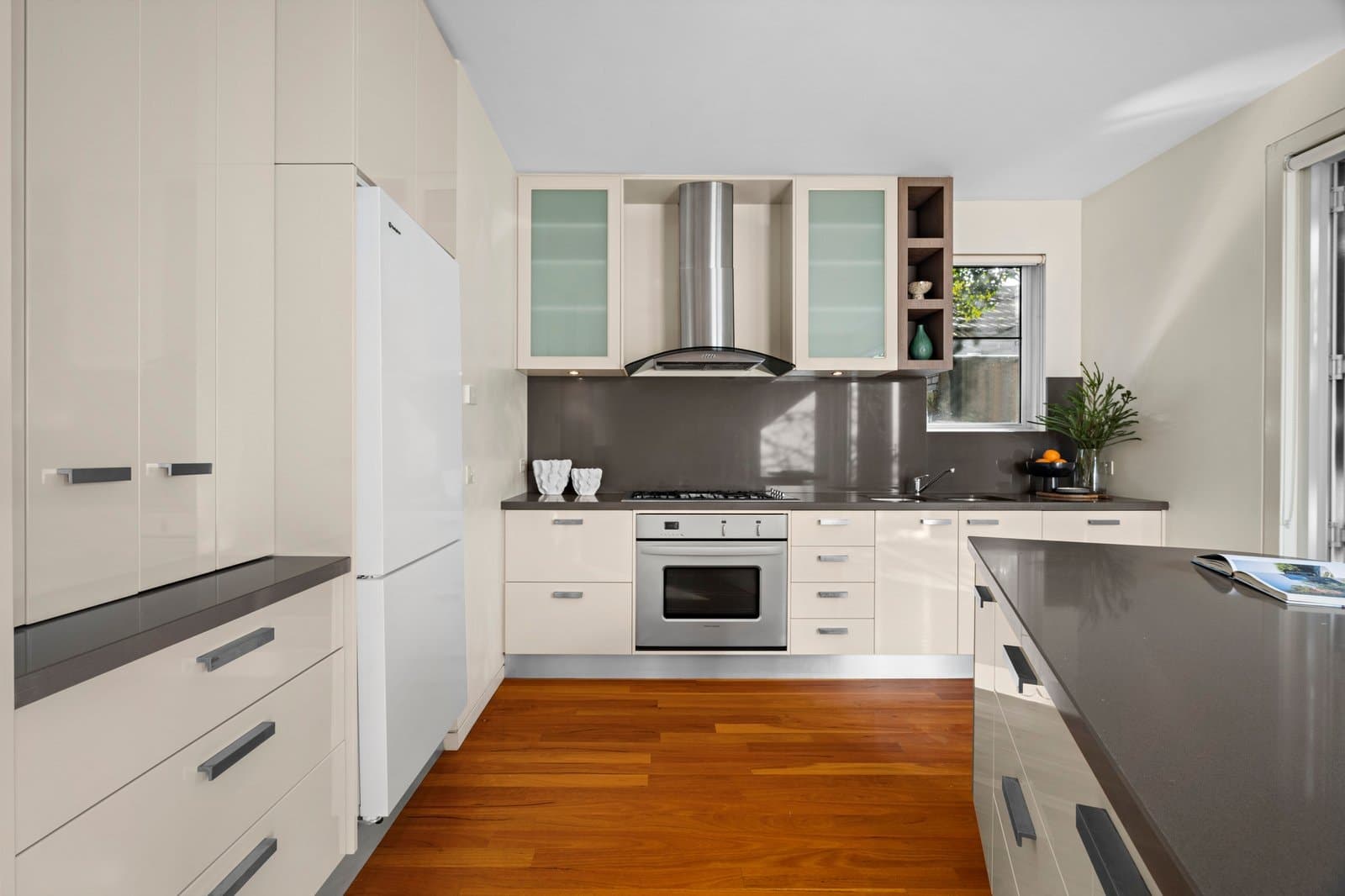 1A Perry Court, Brighton East - Thumbnail 4