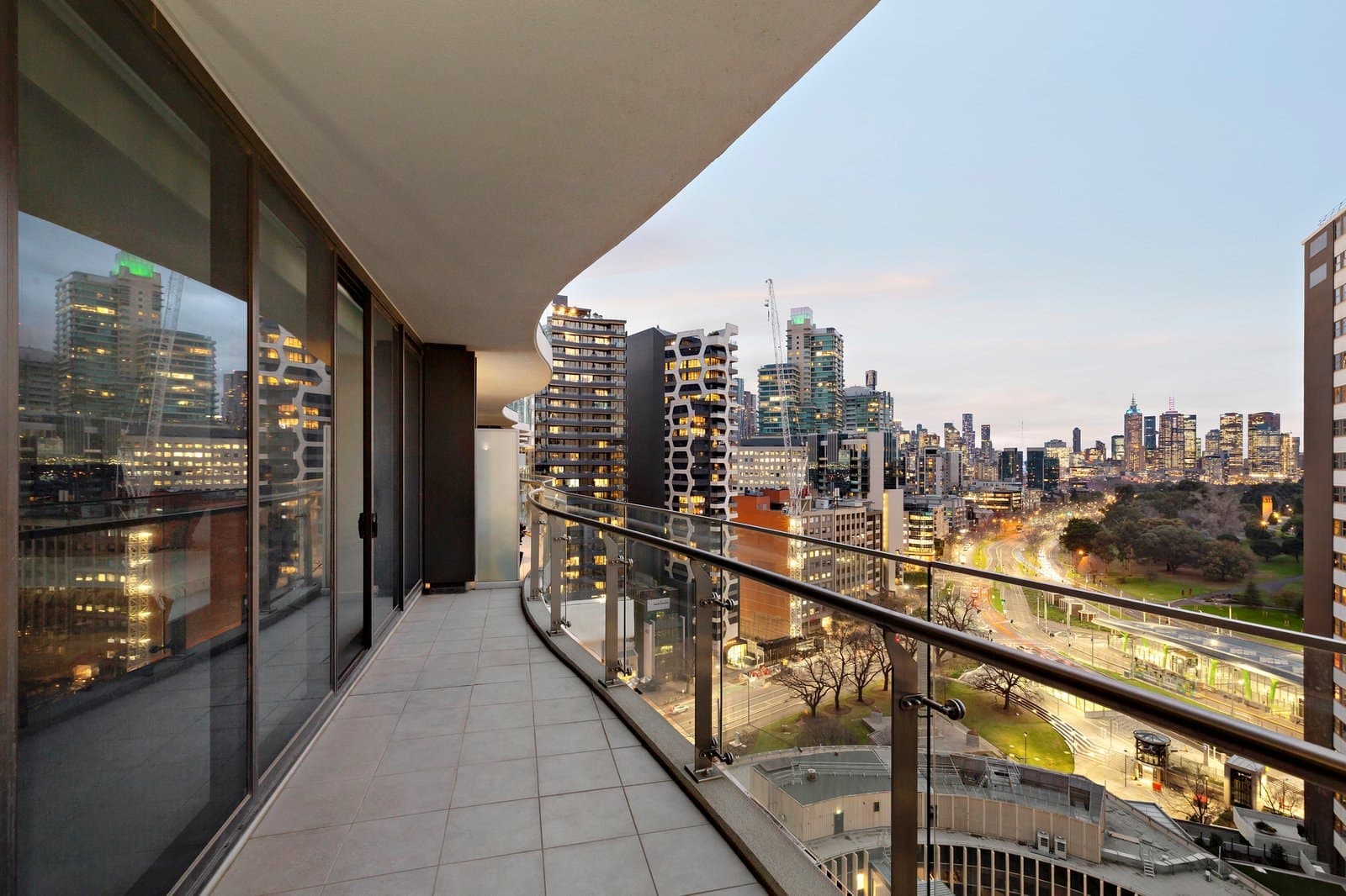 1705/35 Albert Road, Melbourne - Thumbnail 7