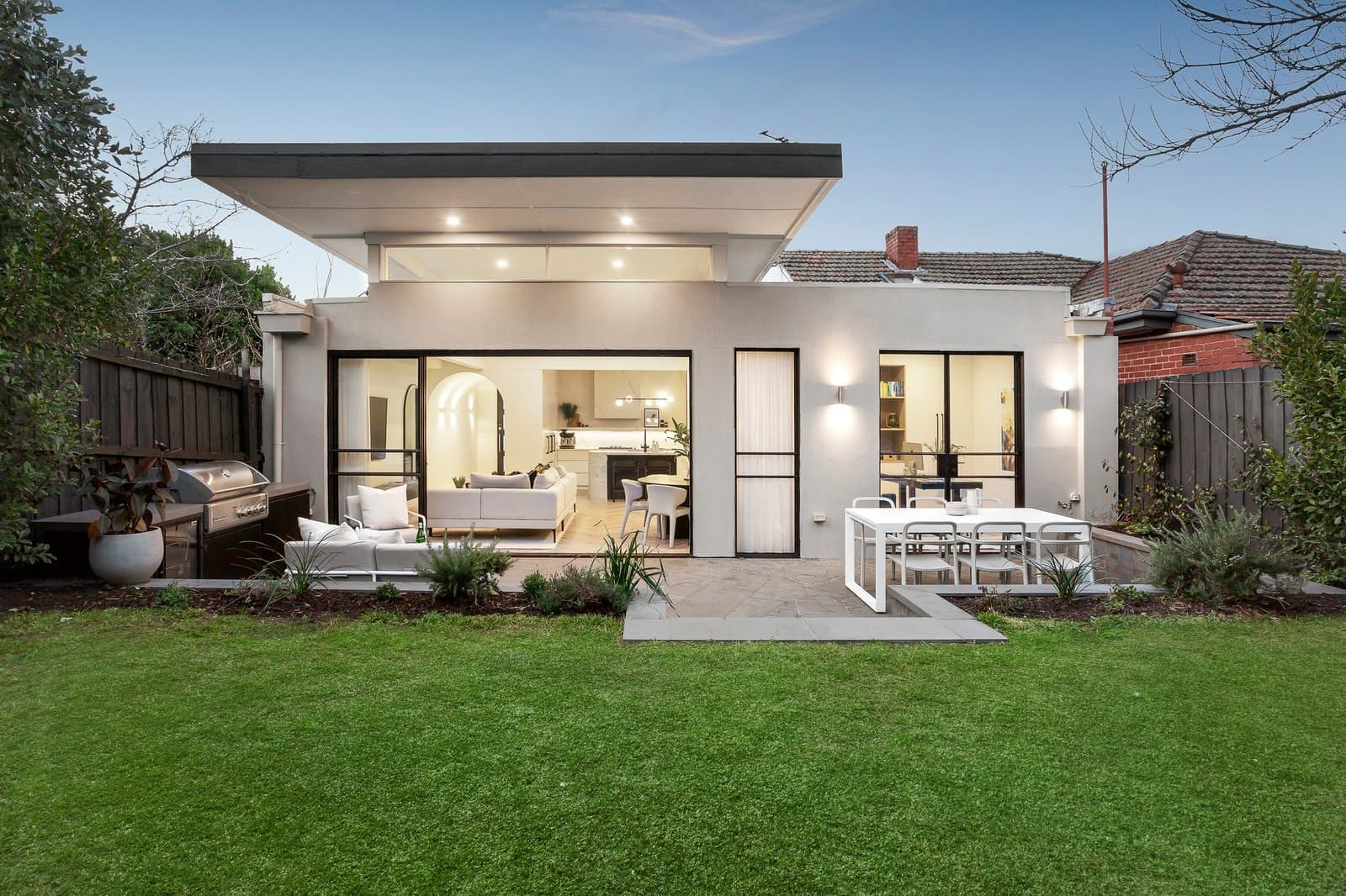 572 Camberwell Road, Camberwell - Image 1
