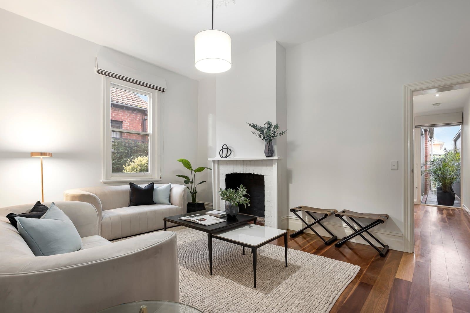 22 Emo Road, Malvern East - Thumbnail 2