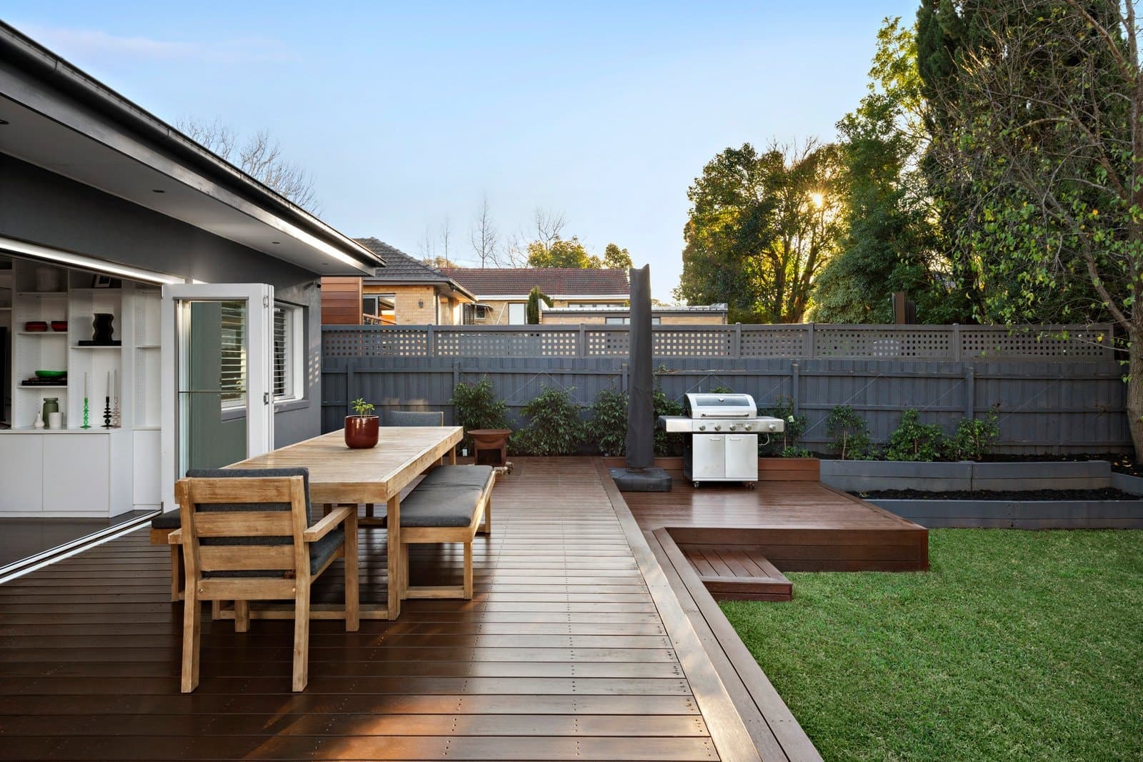 5 Chessell Street, Mont Albert North - Thumbnail 2