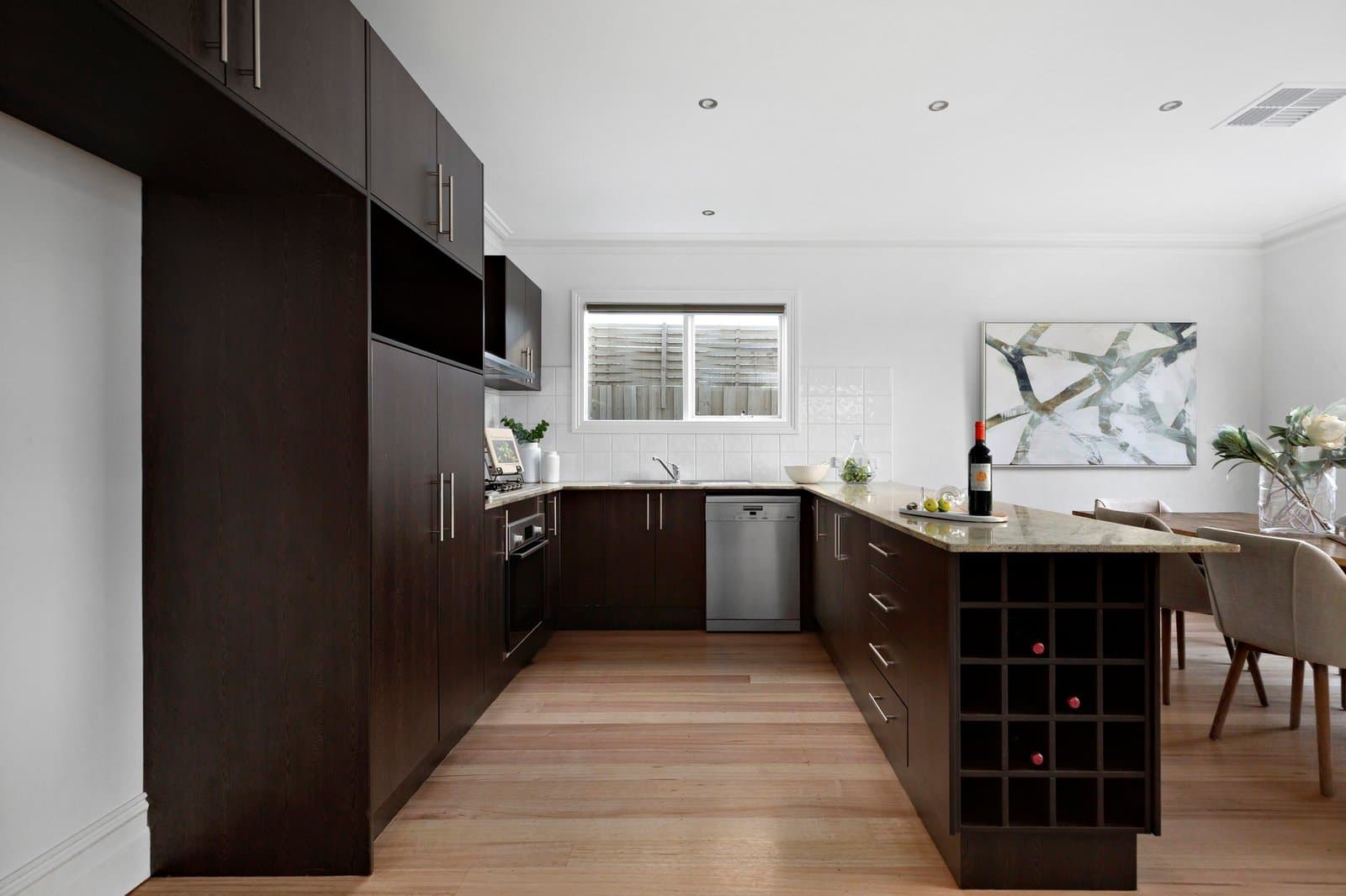 6 Bowen Street, Hawthorn - Thumbnail 5
