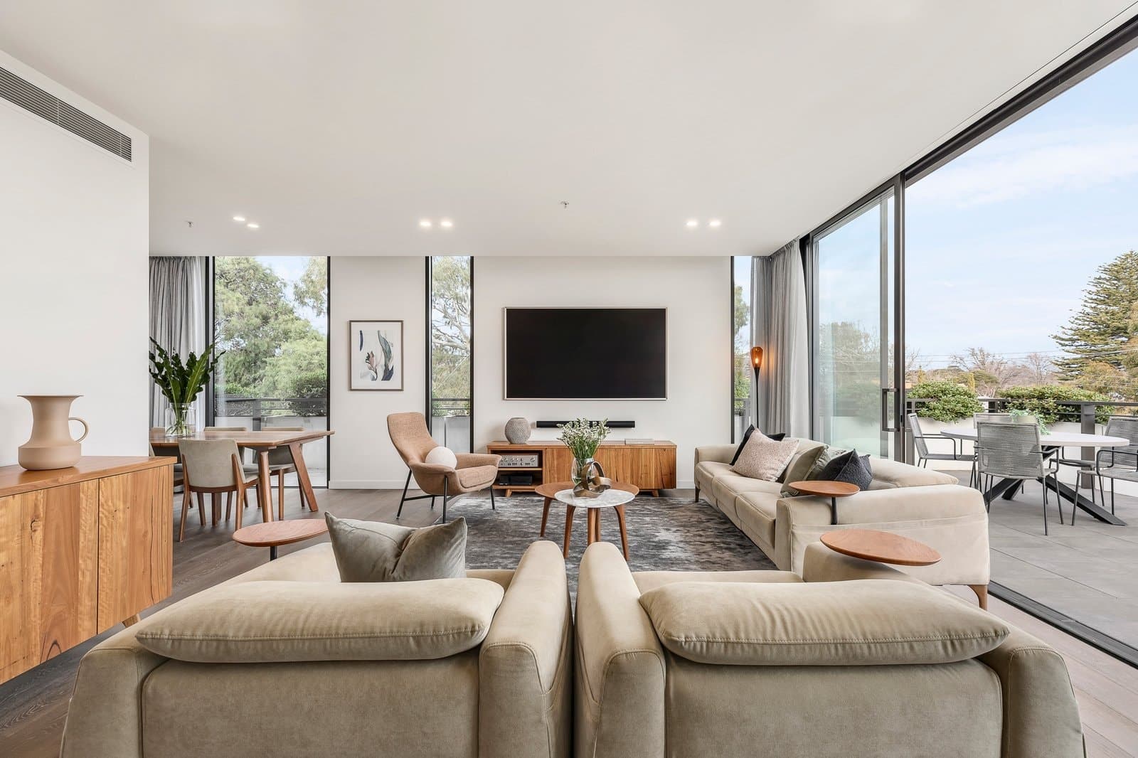 Penthouse 204 43 Crisp Street, Hampton - Thumbnail 8
