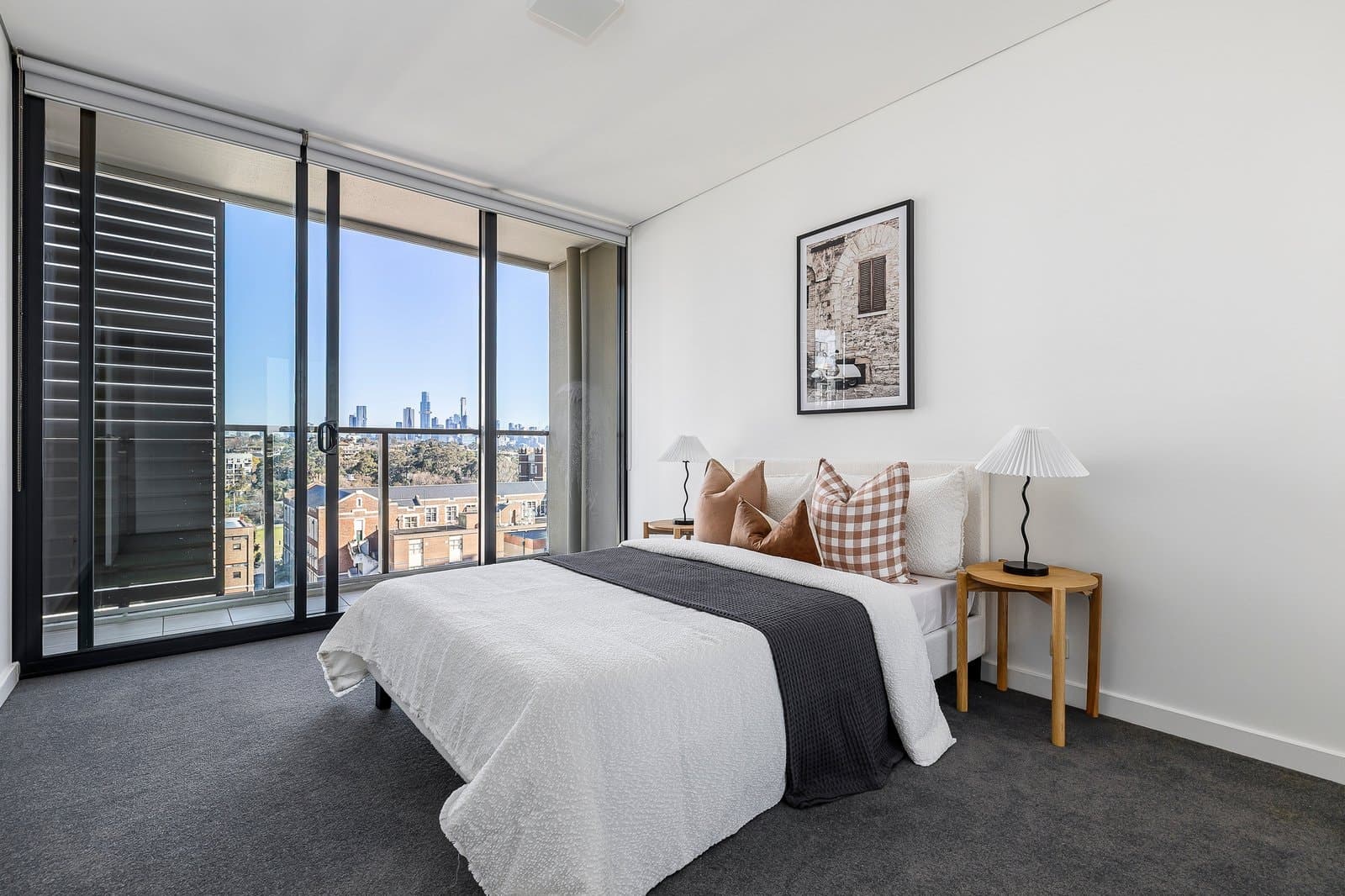 1003/800 Chapel Street, South Yarra - Thumbnail 2