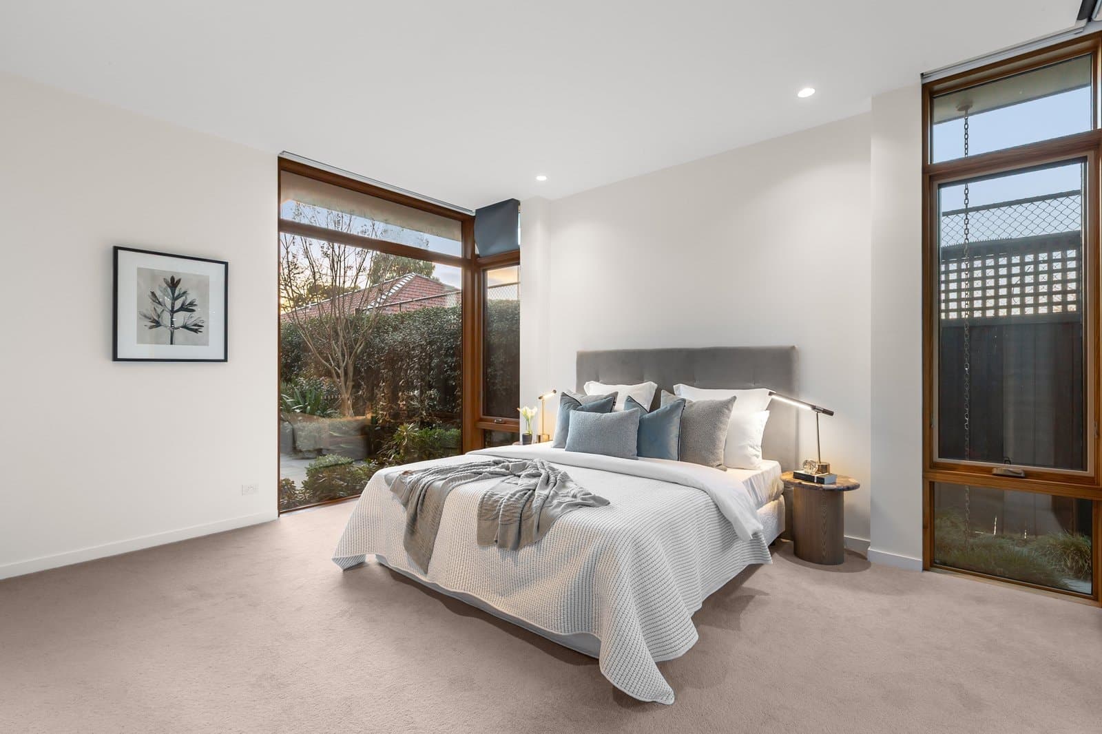 18 St Johns Avenue, Mont Albert - Thumbnail 8