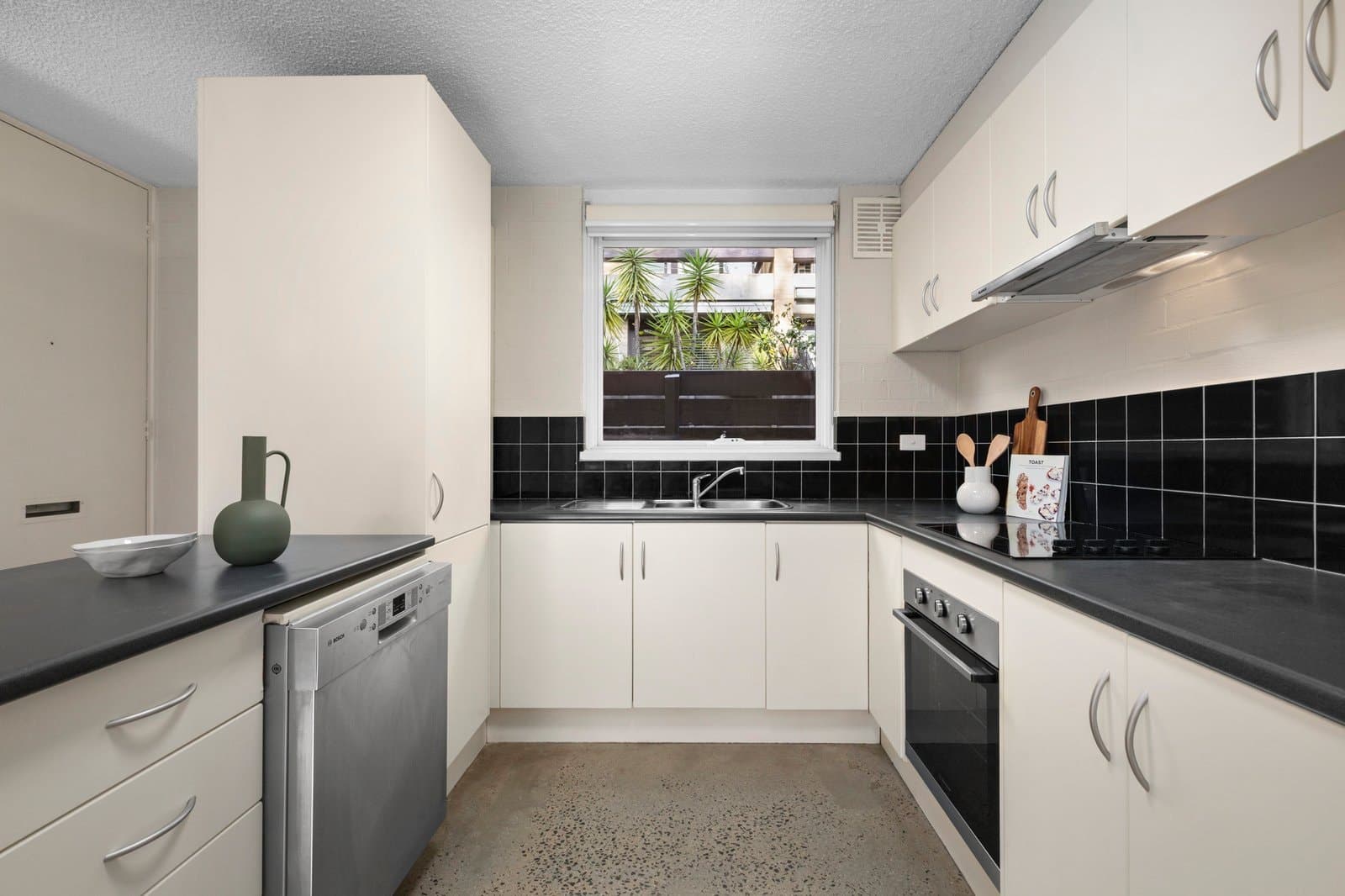 14A Napier Street, South Melbourne - Thumbnail 5