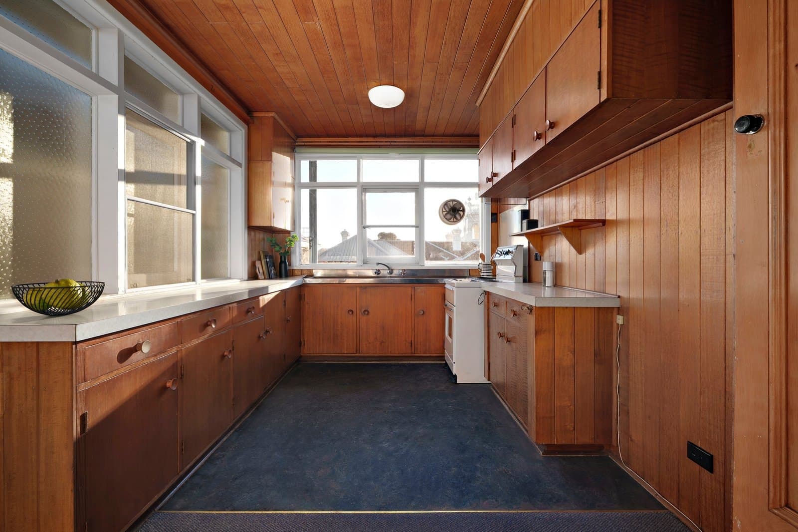 71 Huntingtower Road, Armadale - Thumbnail 8
