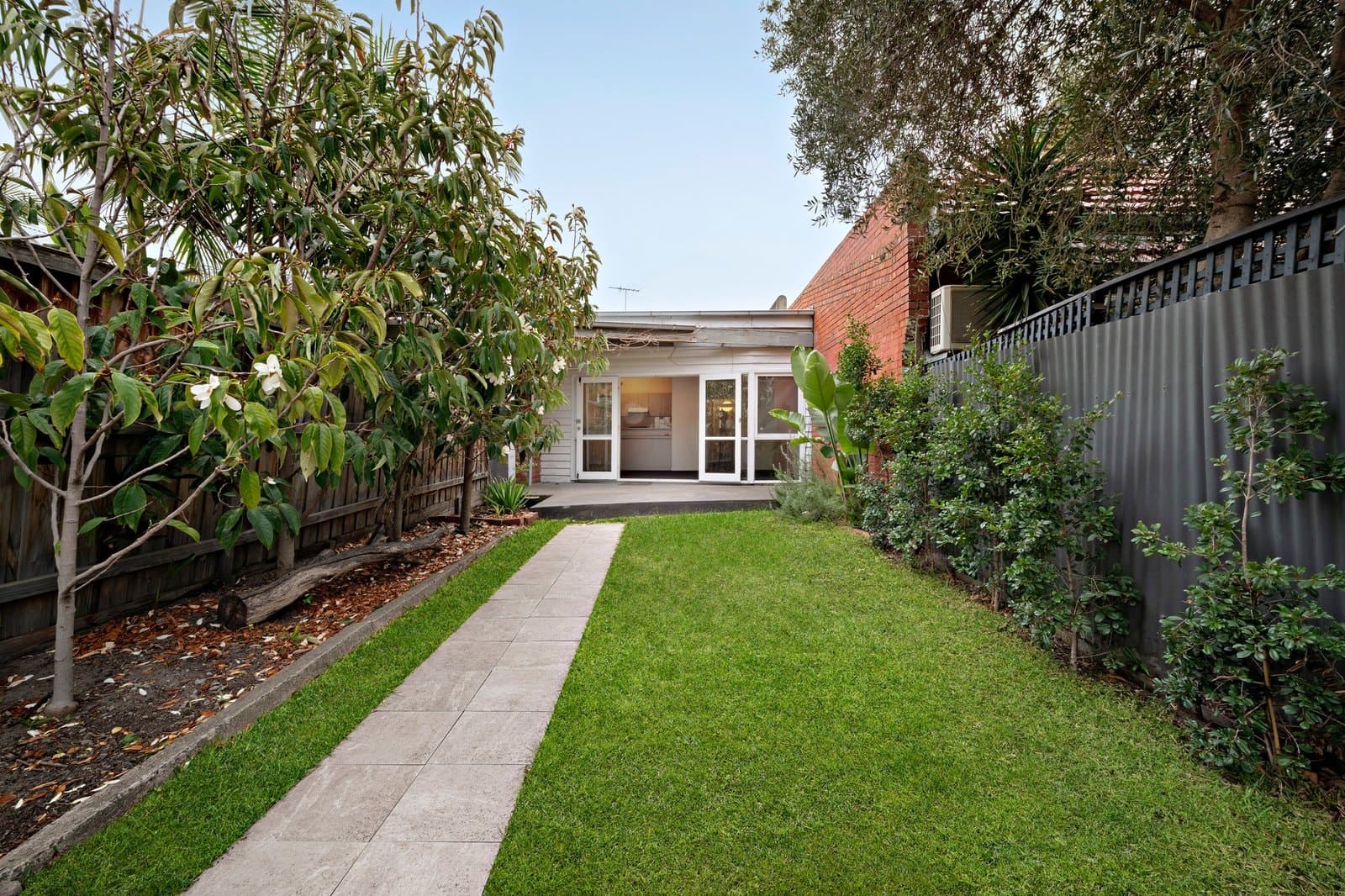 78 Spring Street East, Port Melbourne - Thumbnail 4