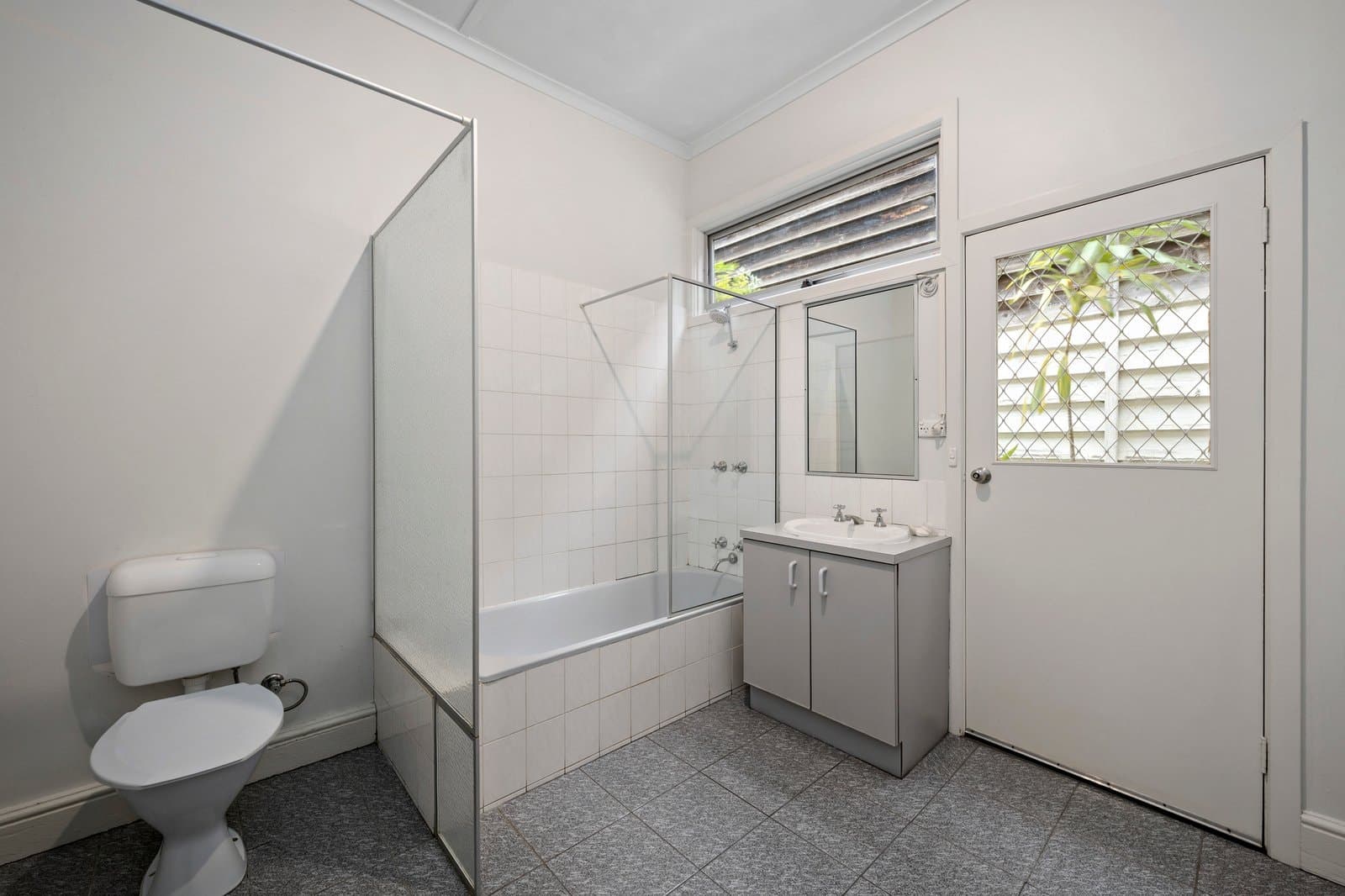 78 Spring Street East, Port Melbourne - Thumbnail 7