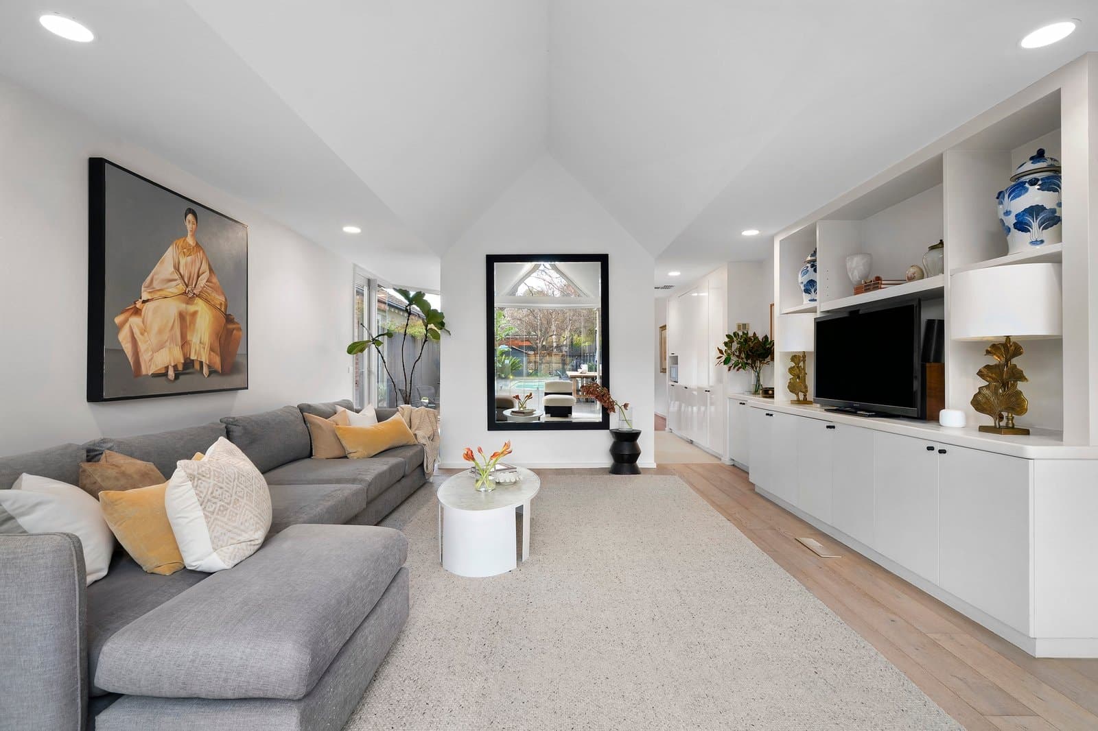 6 Knight Street, Elwood - Thumbnail 3