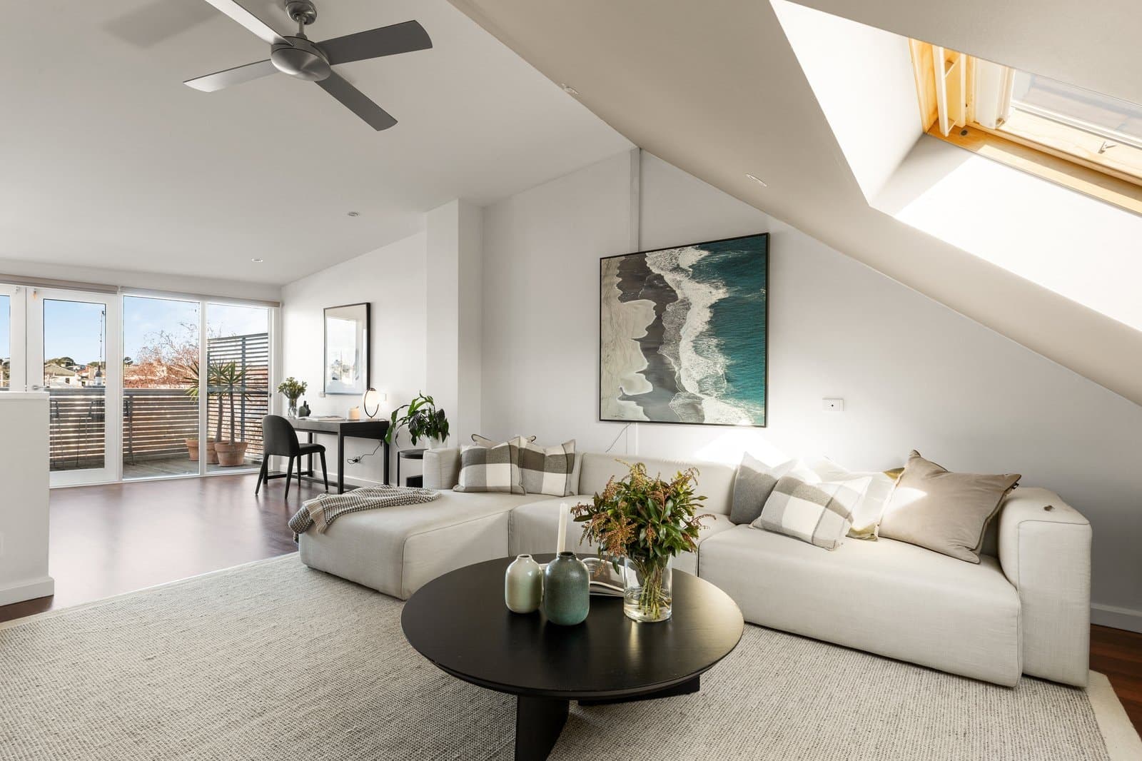 7 Merton Street, South Melbourne - Thumbnail 2
