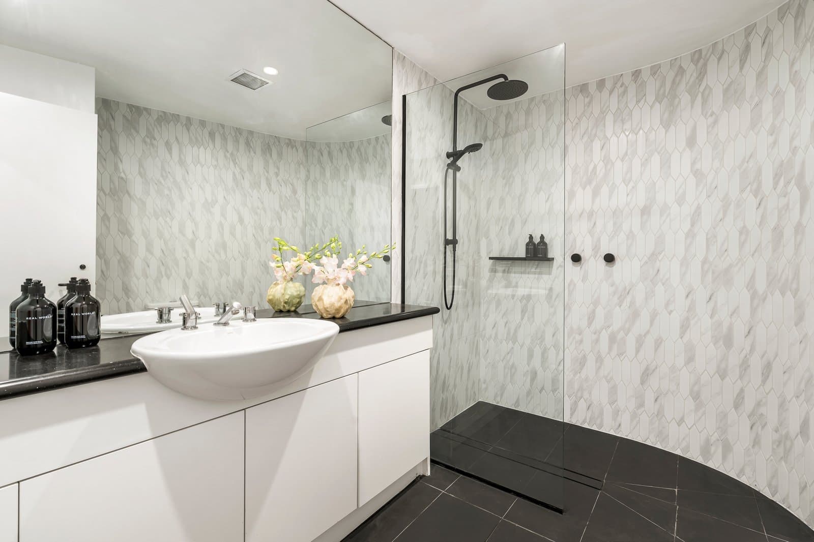 29/2 Wellington Crescent, East Melbourne - Thumbnail 7
