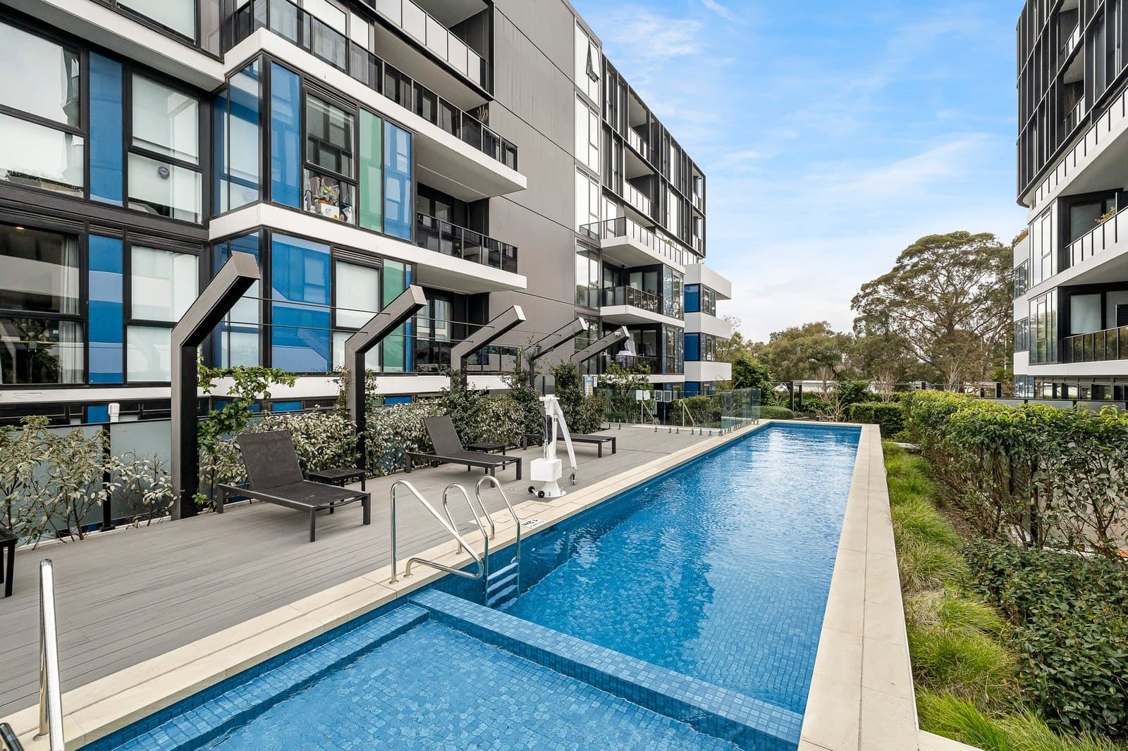 602/162 Whitehorse Road, Blackburn - Thumbnail 7