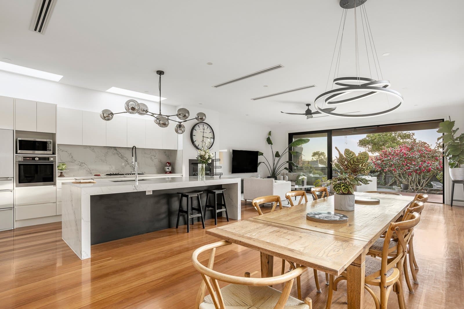 14 Peate Avenue, Glen Iris - Thumbnail 3