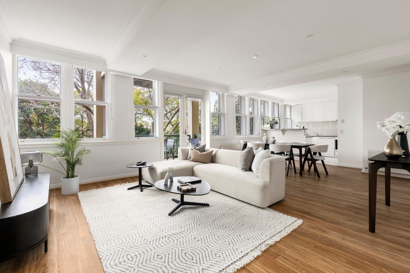 30/17-25 Yarra Street, Hawthorn - Image 1