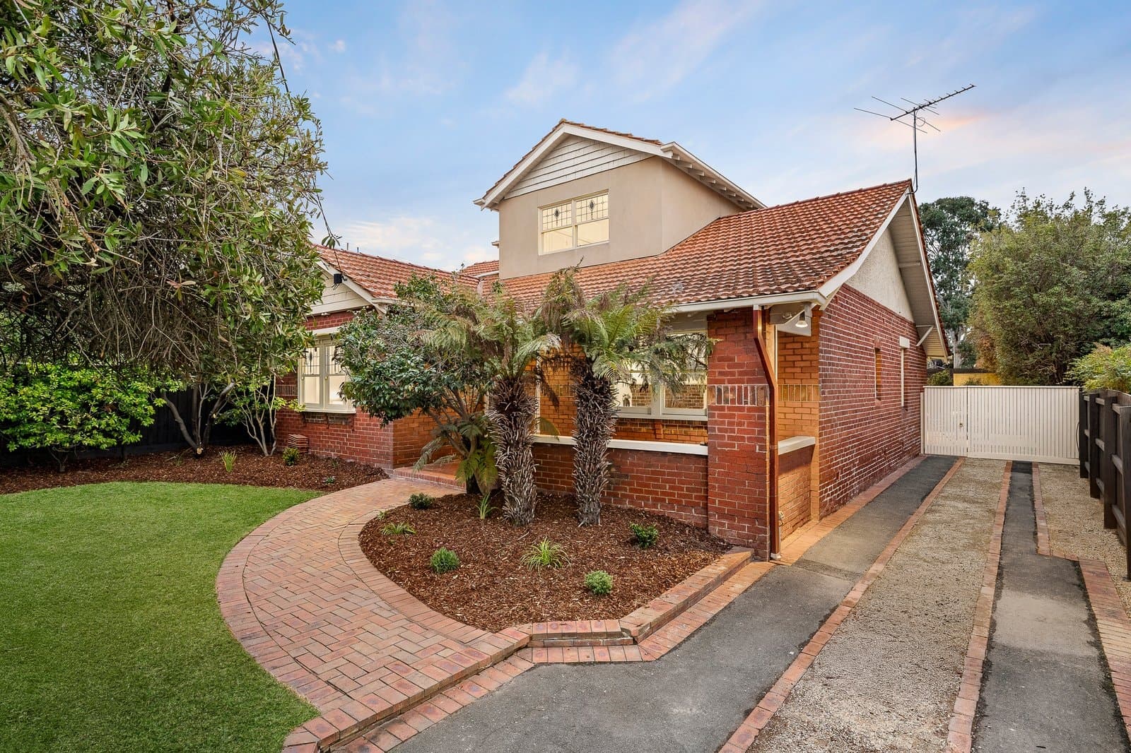 1 Winton Road, Malvern East - Image 1