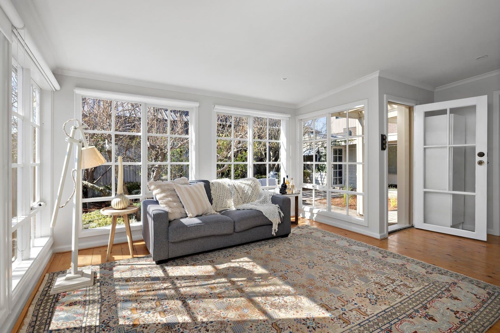 1A Beatty Parade, Mornington - Thumbnail 3
