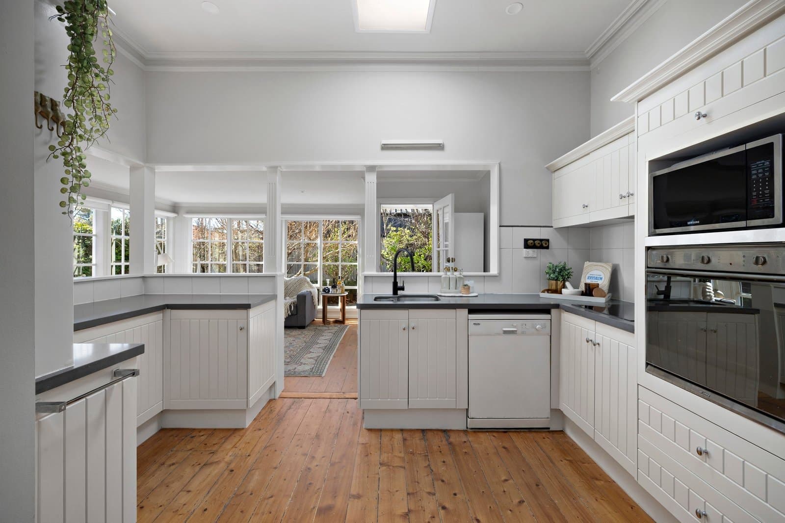 1A Beatty Parade, Mornington - Thumbnail 4