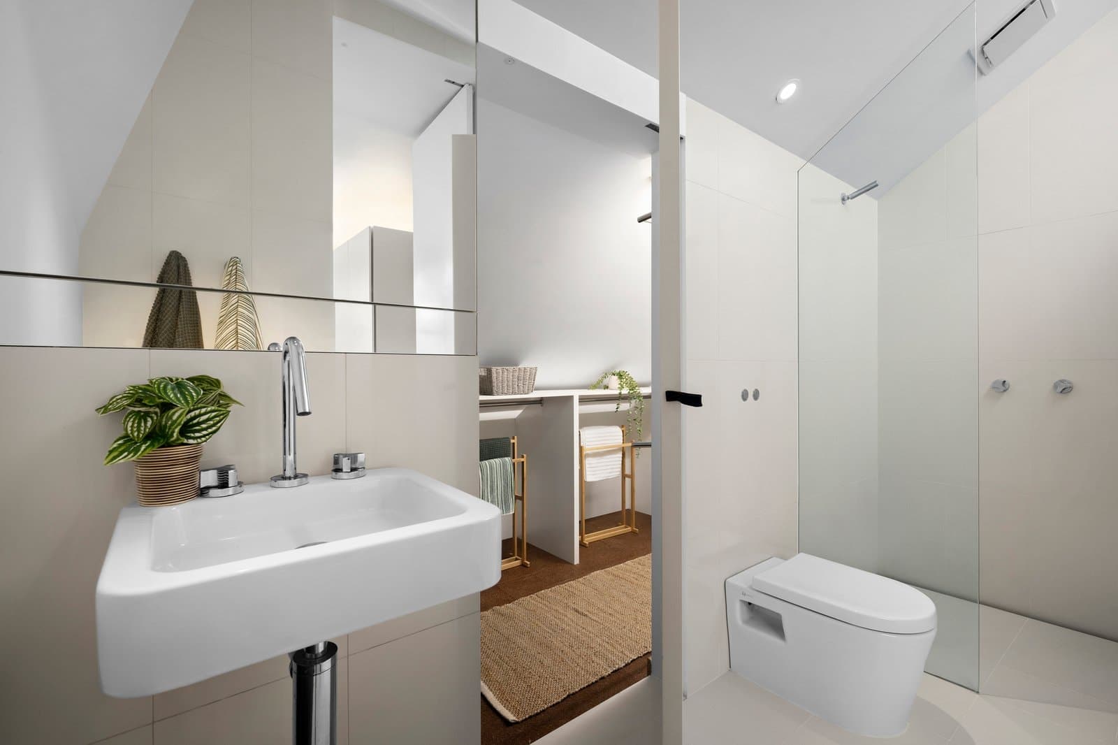 7 Law Street, South Melbourne - Thumbnail 6