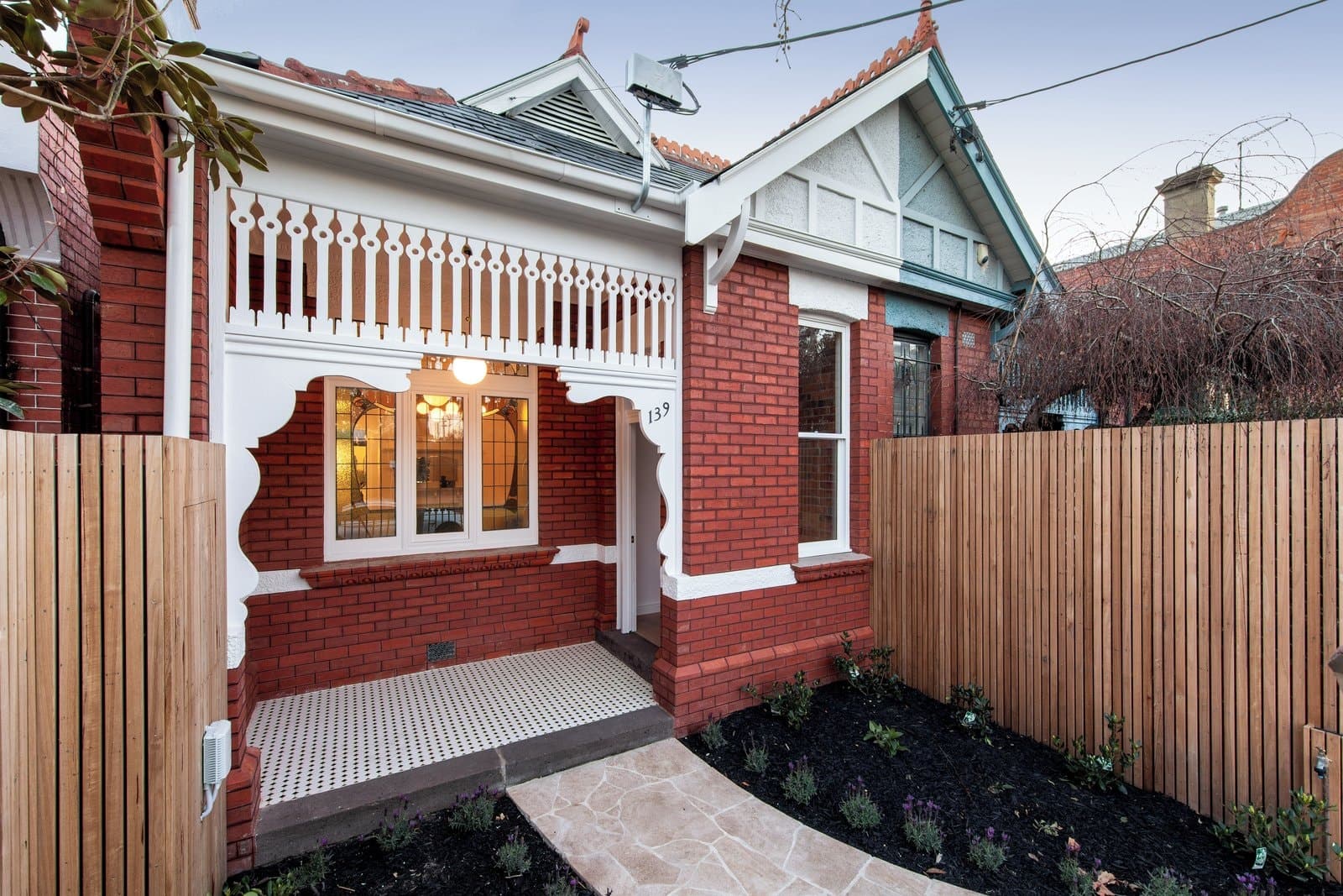 139 Canterbury Road, Middle Park - Image 1