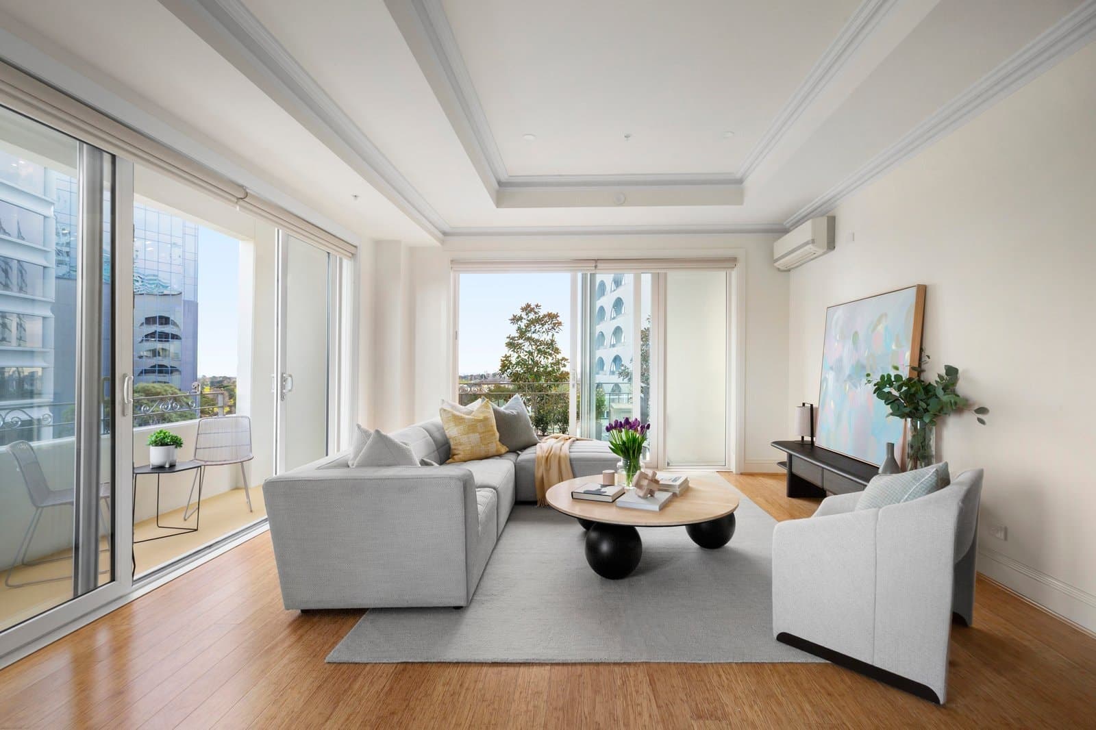 605/400 St Kilda Road, Melbourne - Thumbnail 3