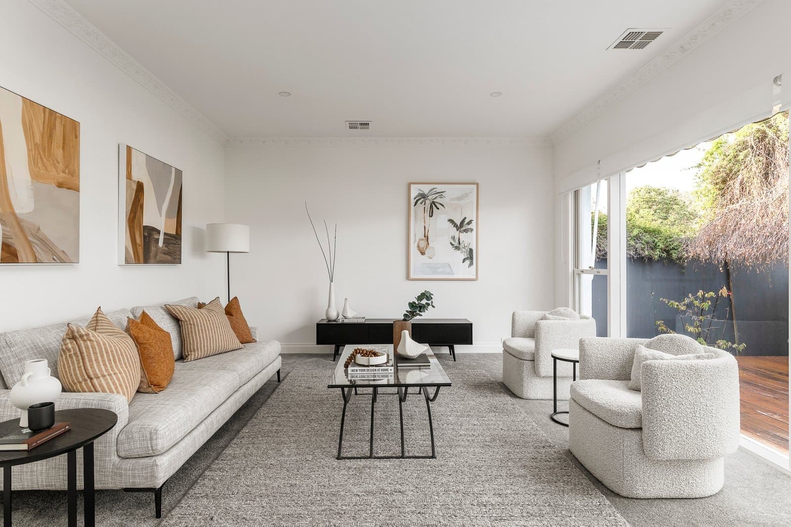62 Hartwood Street, Kew East - Thumbnail 2