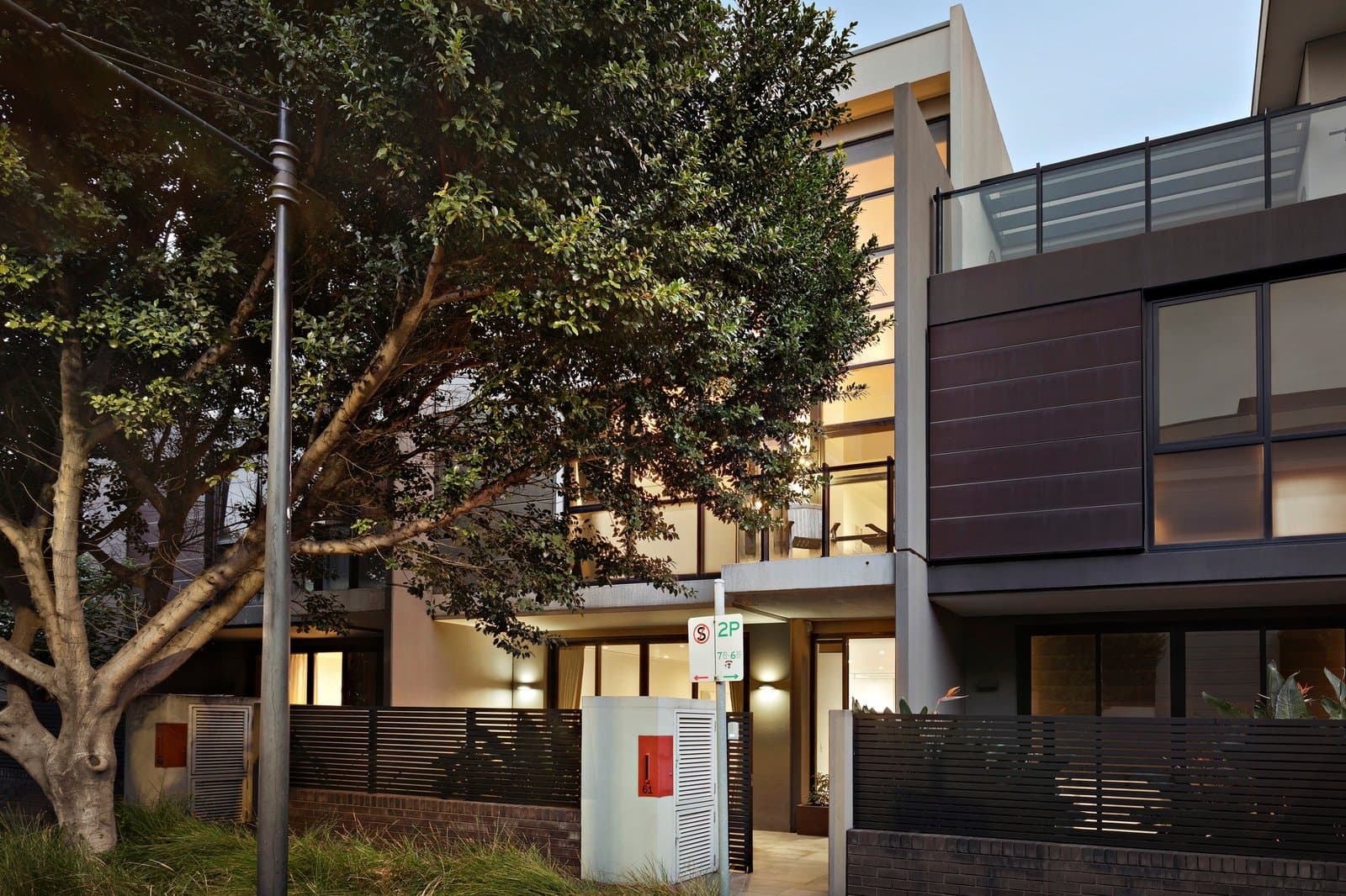 61 South Wharf Drive, Docklands - Image 1