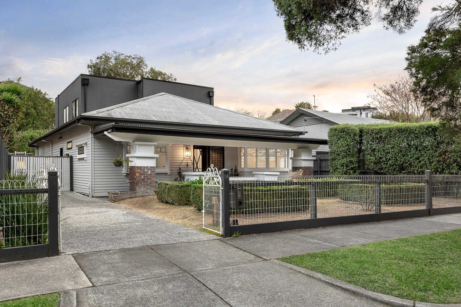 24 Kyarra Road, Glen Iris - Image 1