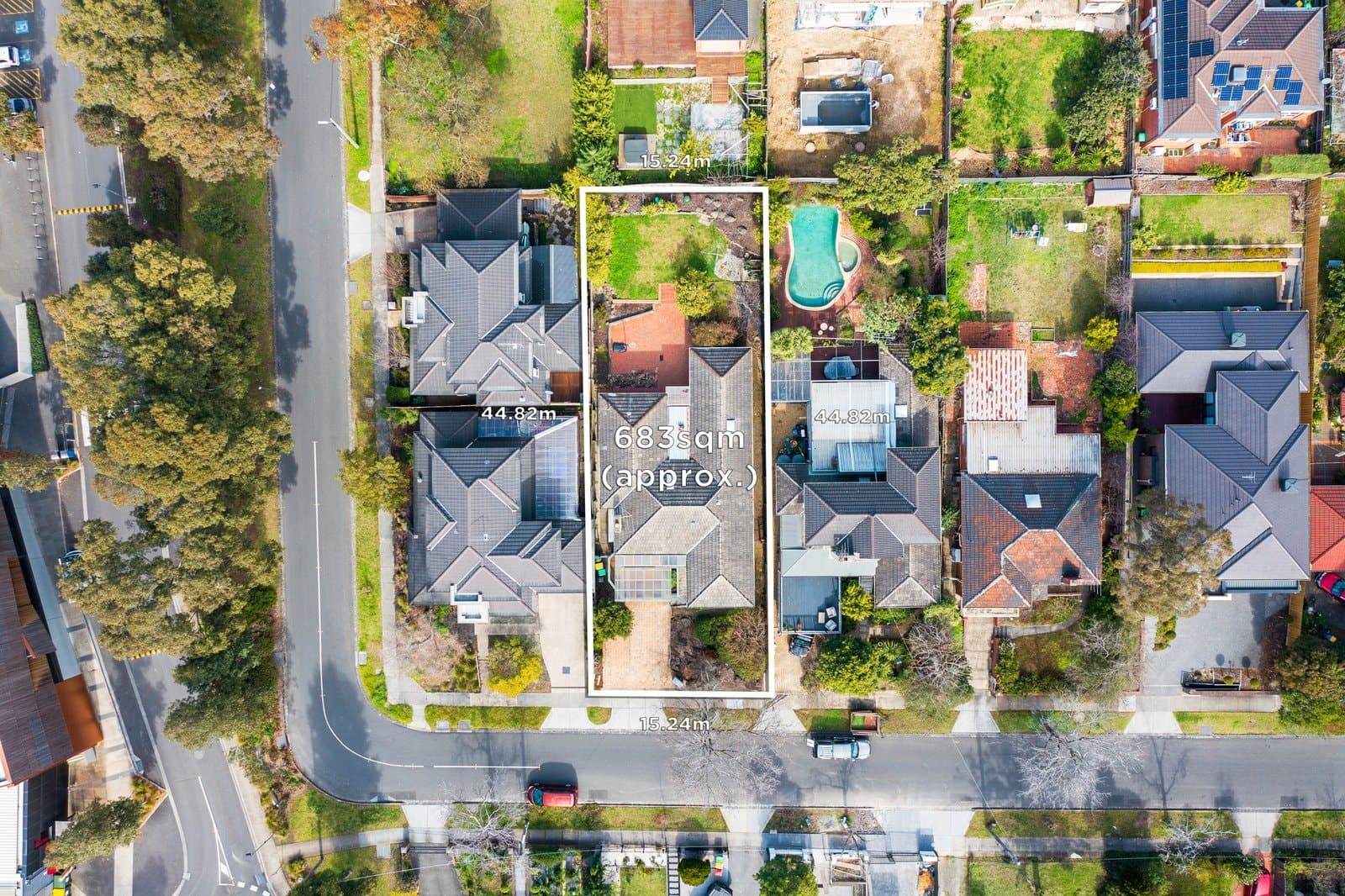 20 Carrington Street, Balwyn North - Thumbnail 2