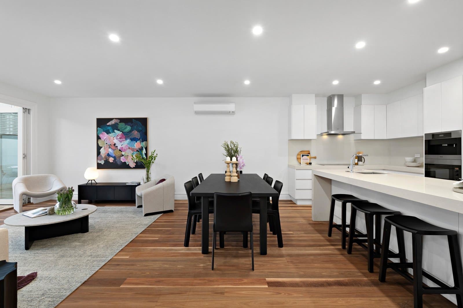 25 Dinsdale Street, Albert Park - Thumbnail 4
