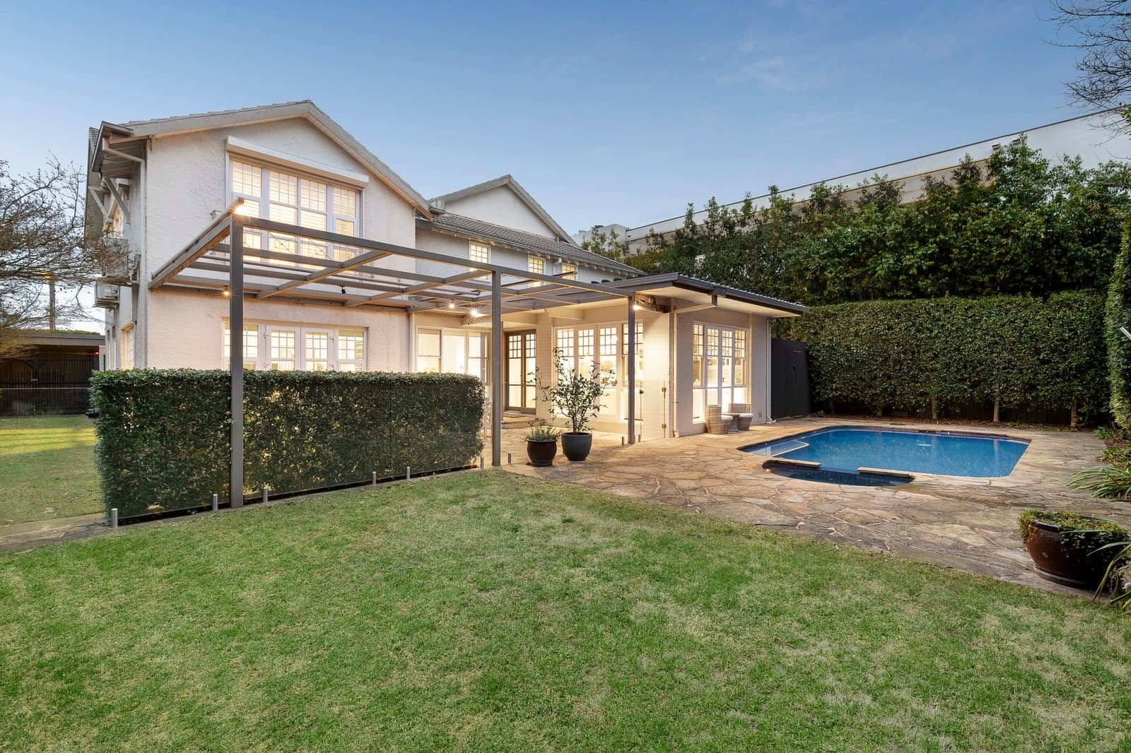 227 Burke Road, Glen Iris - Thumbnail 3