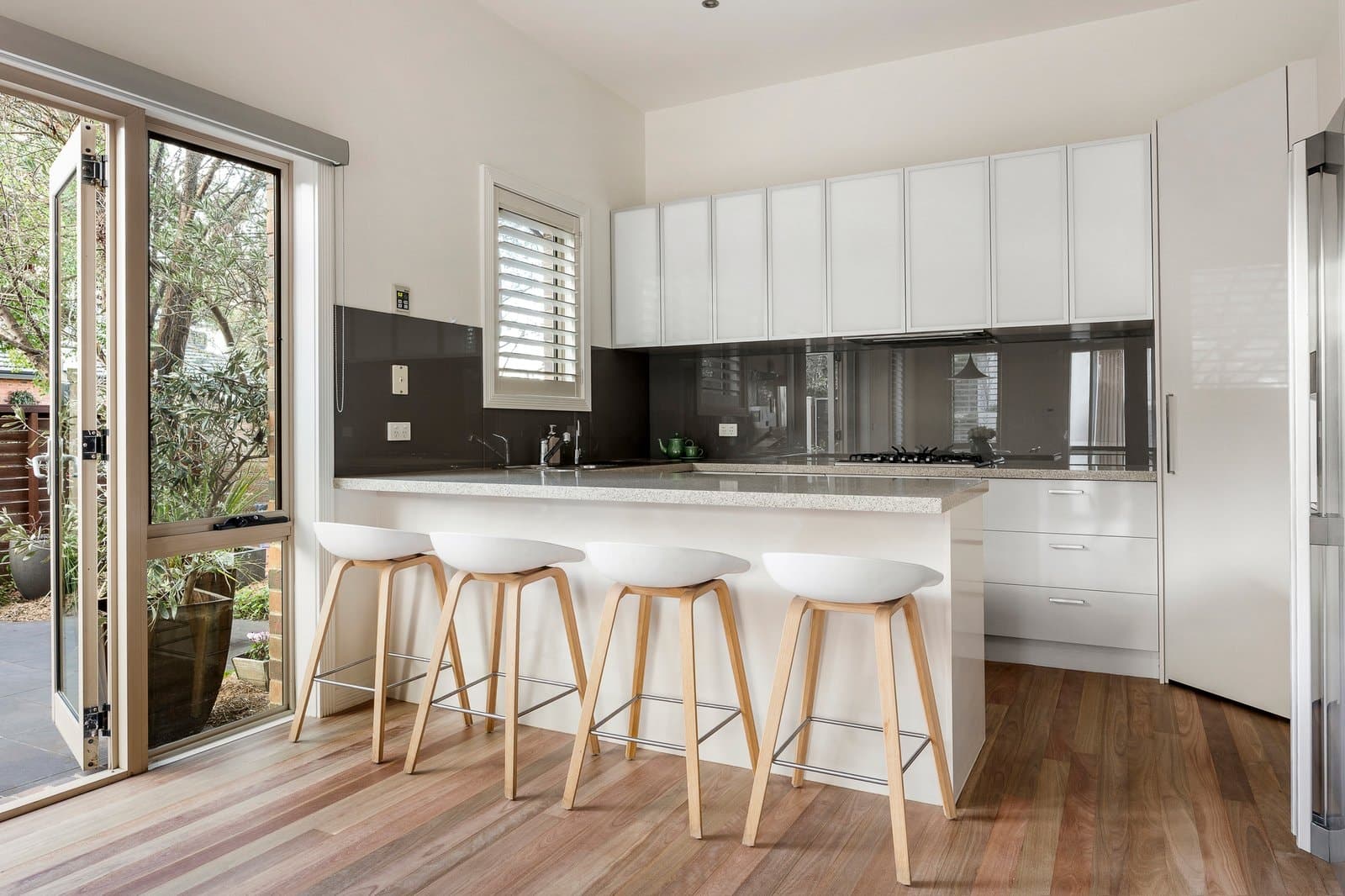 22 Cusdin Street, Glen Iris - Thumbnail 7