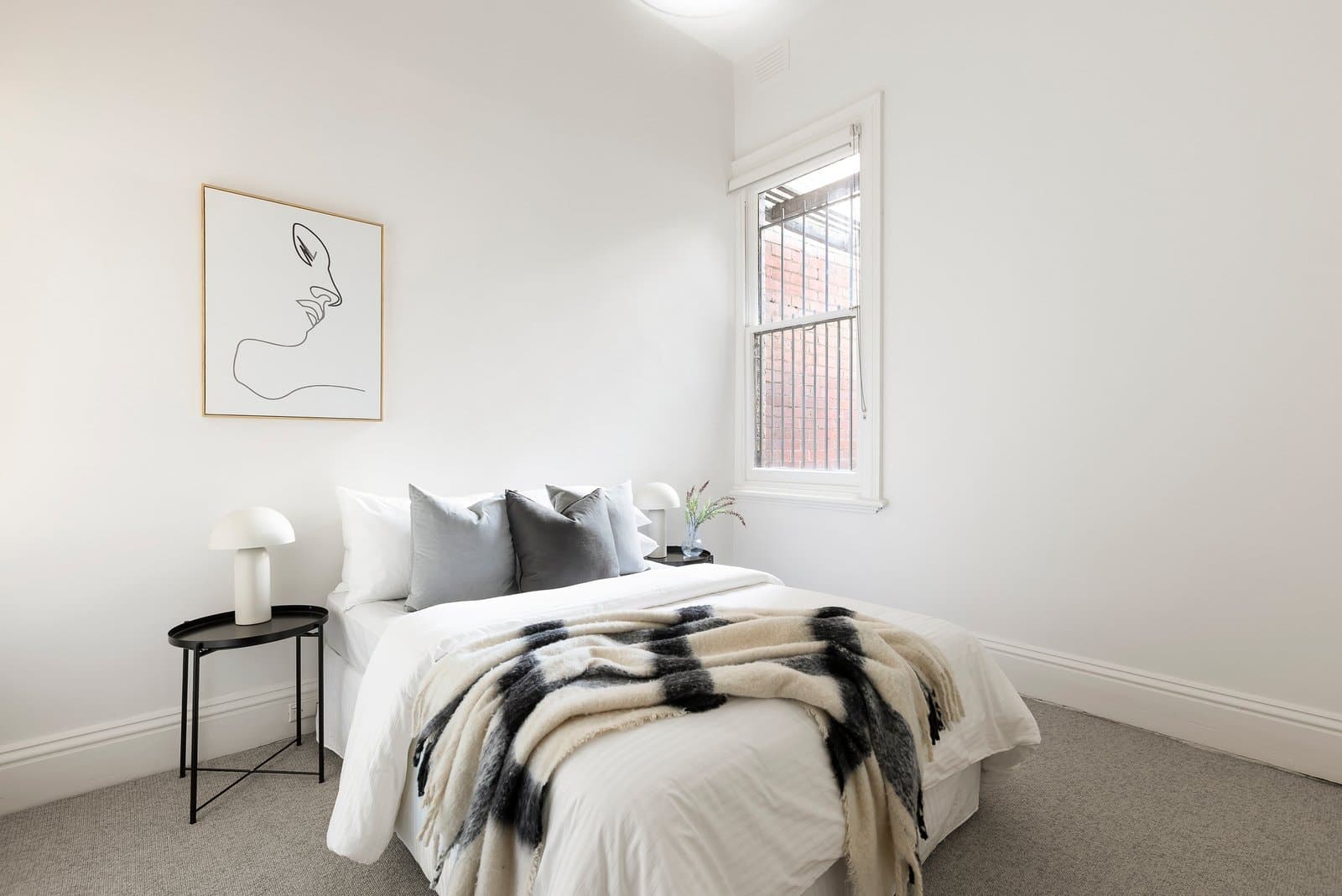 58 Upton Road, Windsor - Thumbnail 8