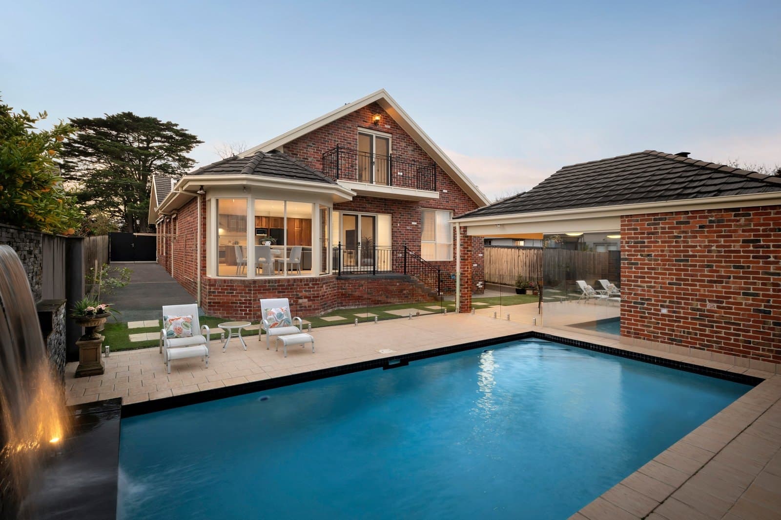 50 Bath Road, Glen Iris - Thumbnail 2