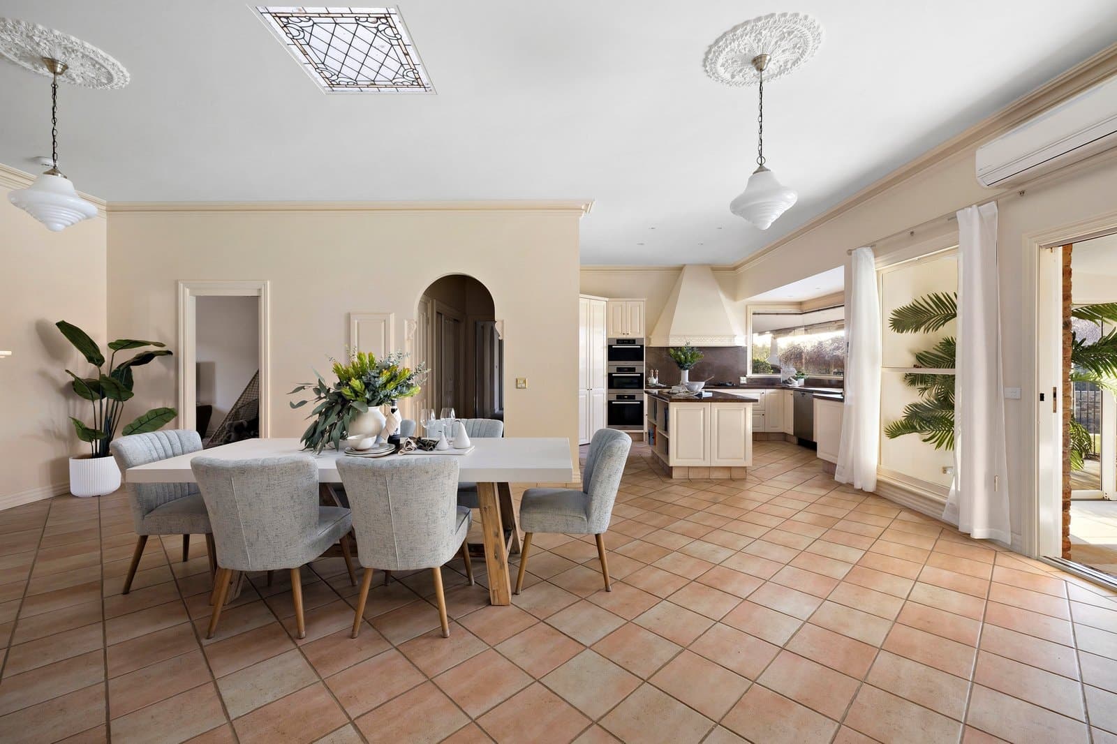 6 Merrigal Court, Frankston South - Thumbnail 5