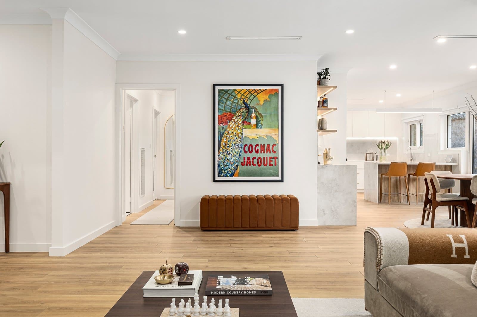 37 Pine Street, Brighton East - Thumbnail 2