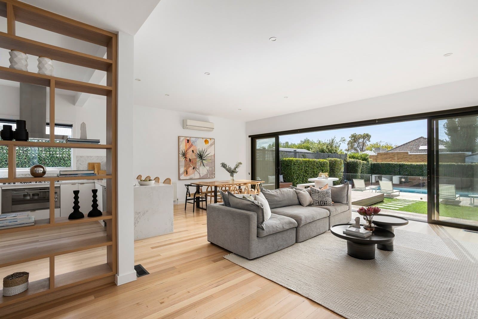 9 Harts Parade, Hawthorn East - Thumbnail 3