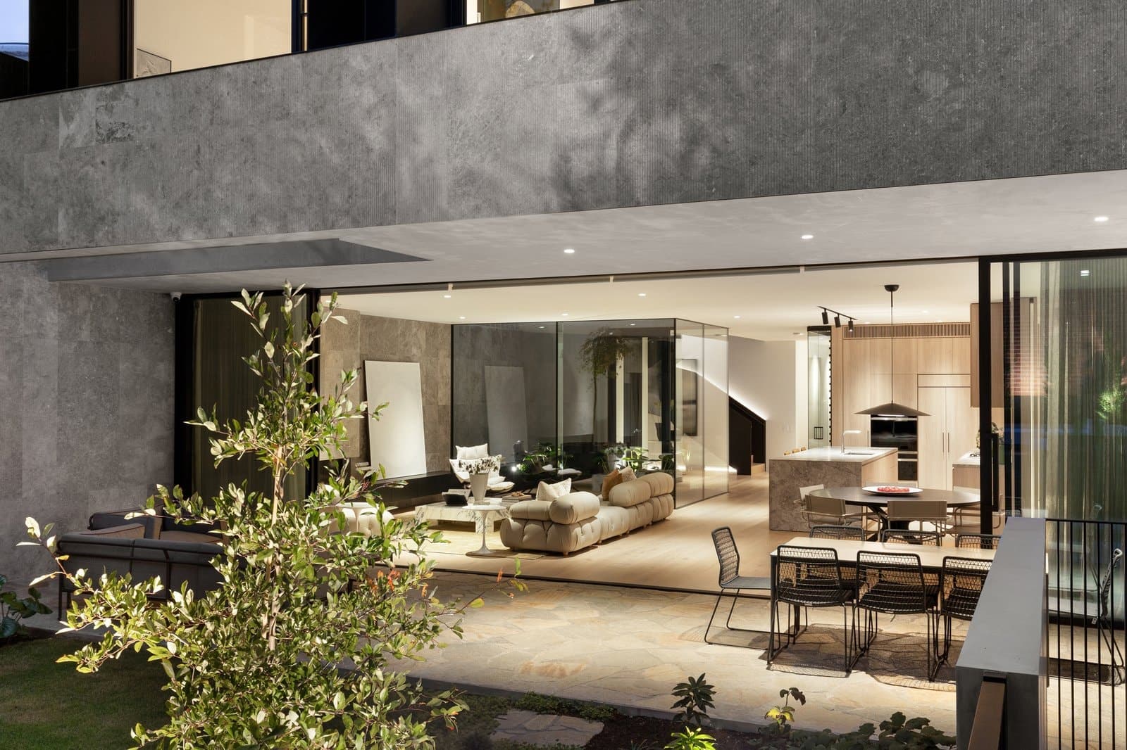 20 Douglas Street, Toorak - Thumbnail 5