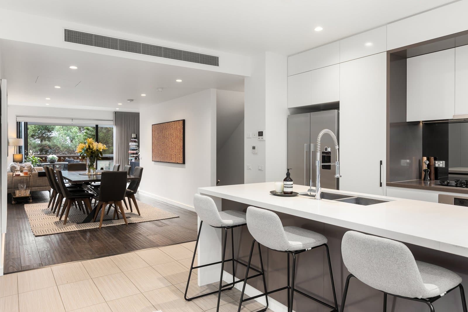 34 Pickles Street, Albert Park - Thumbnail 3