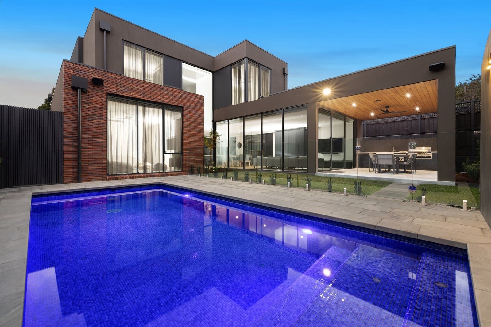 6 The Grove, Camberwell - Thumbnail 2