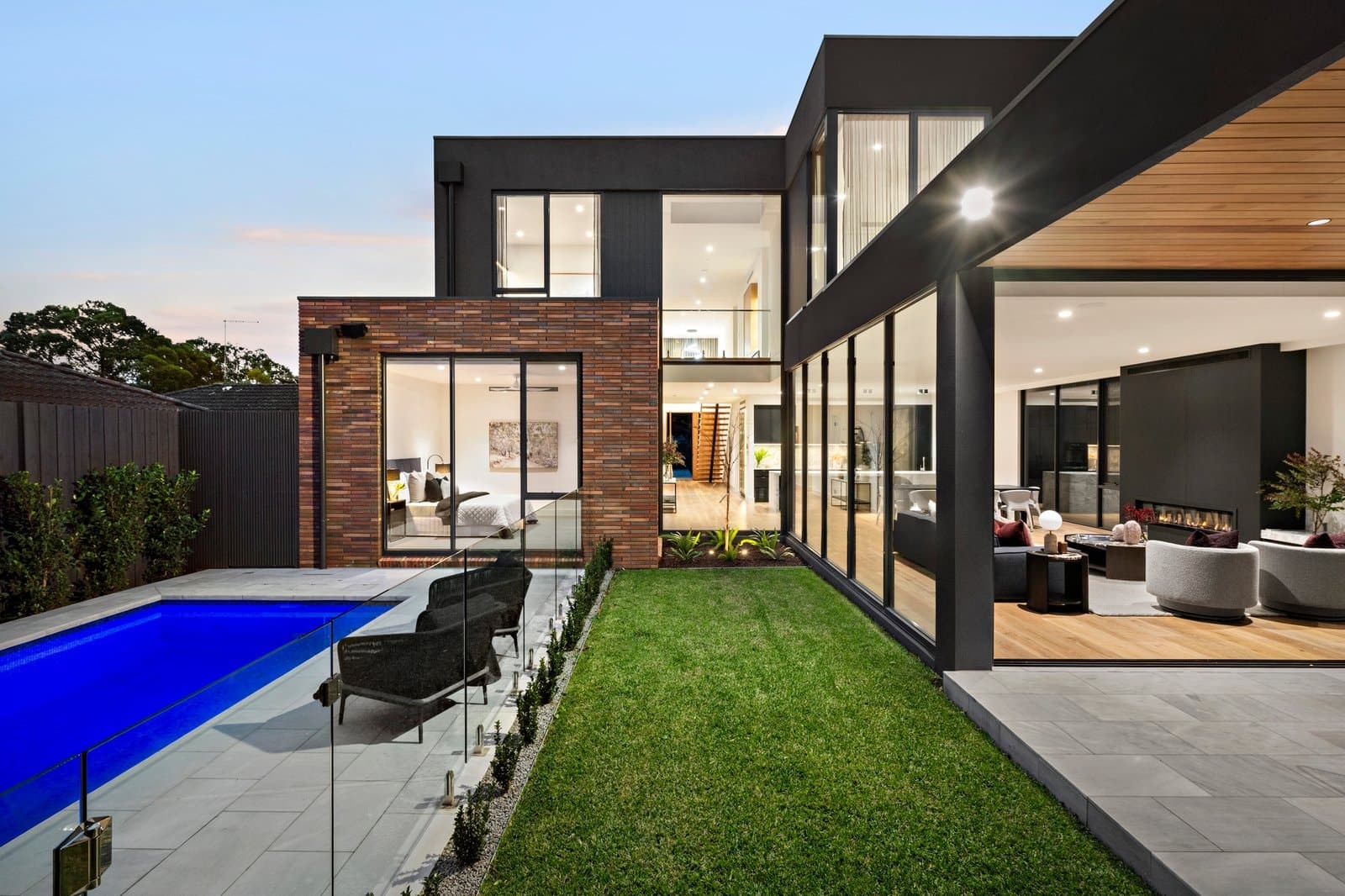 6 The Grove, Camberwell - Thumbnail 3