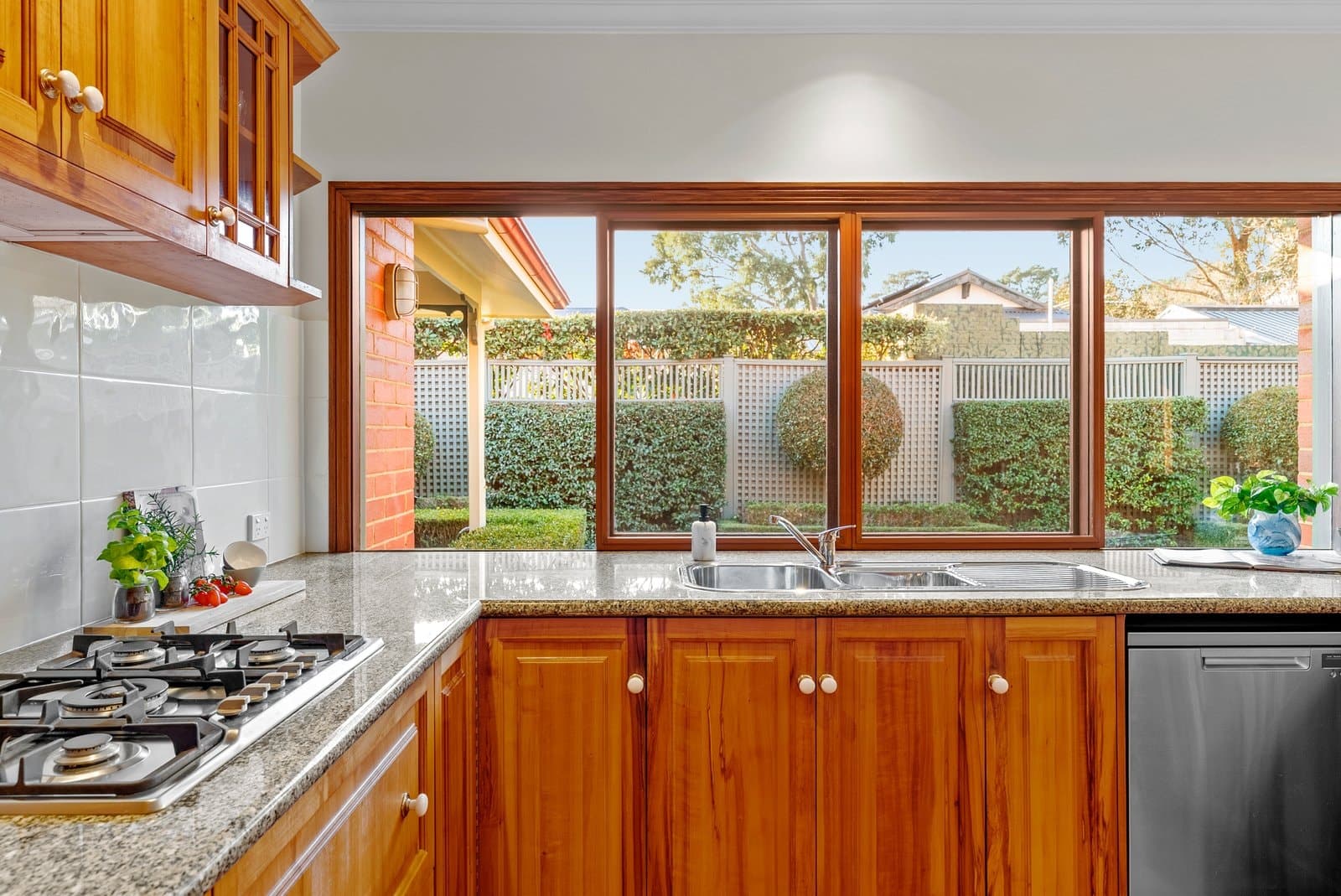 49 Kennealy Street, Surrey Hills - Thumbnail 7