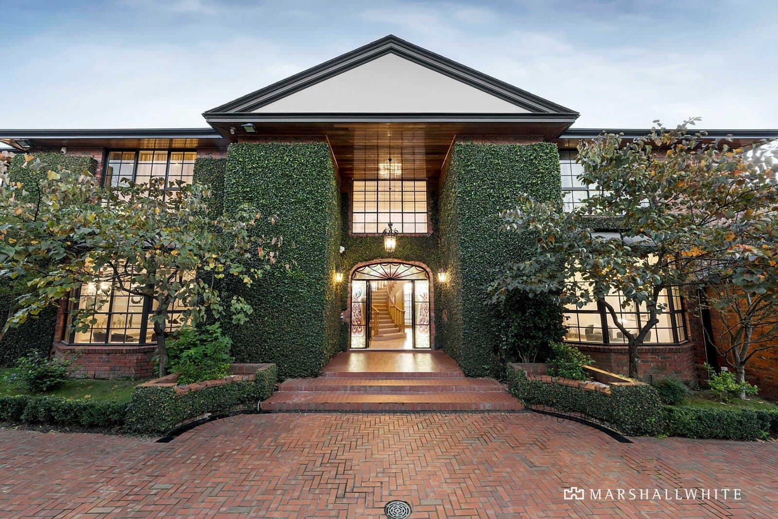 5 Grosvenor Court, Toorak - Image 1