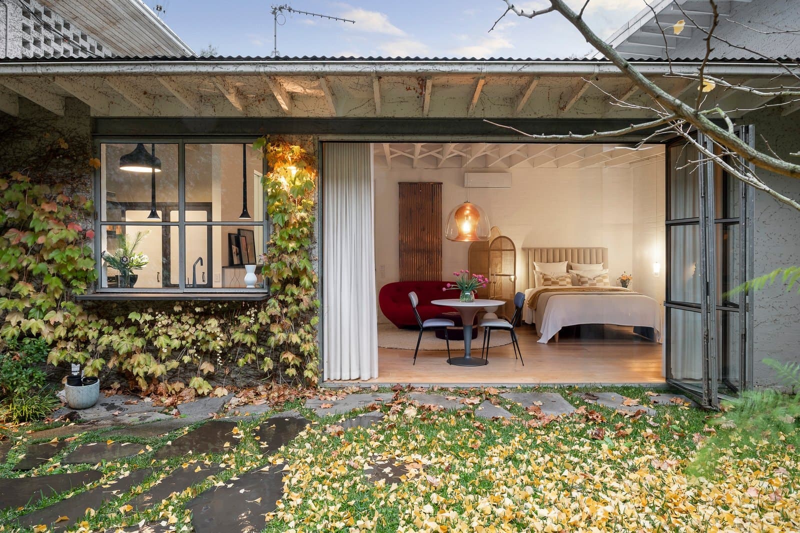 2/24 Hill Street, Toorak - Thumbnail 3