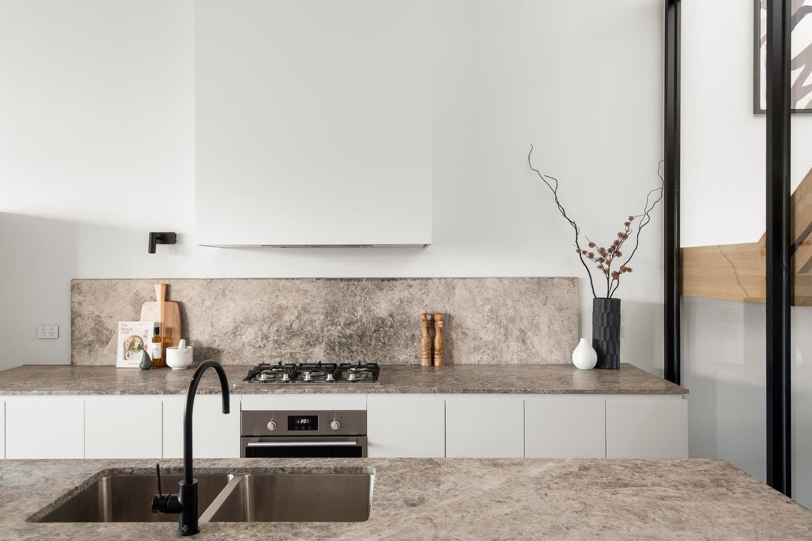 273 Graham Street, Port Melbourne - Thumbnail 3